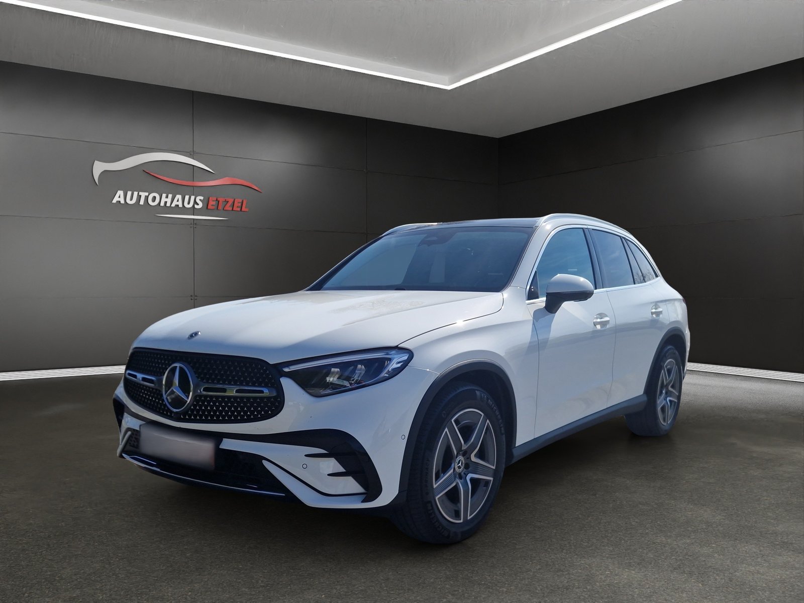 MERCEDES-BENZ GLC 300 4Matic AMG Line 9G-Tronic