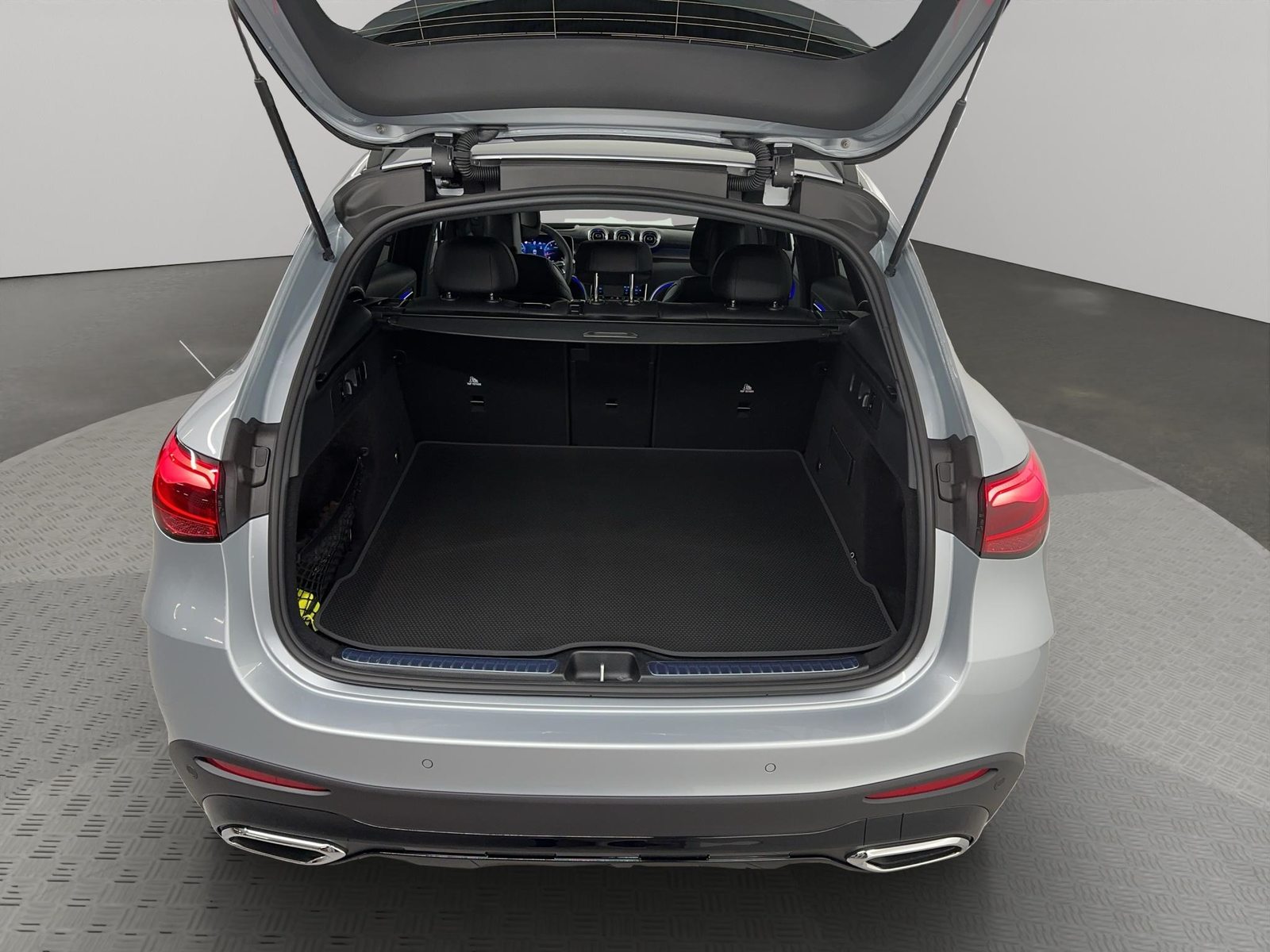 MERCEDES-BENZ GLC 300 AMG Line 4matic, Mild-Hybrid Petrol/Electric, Second hand / Used, Automatic - 5