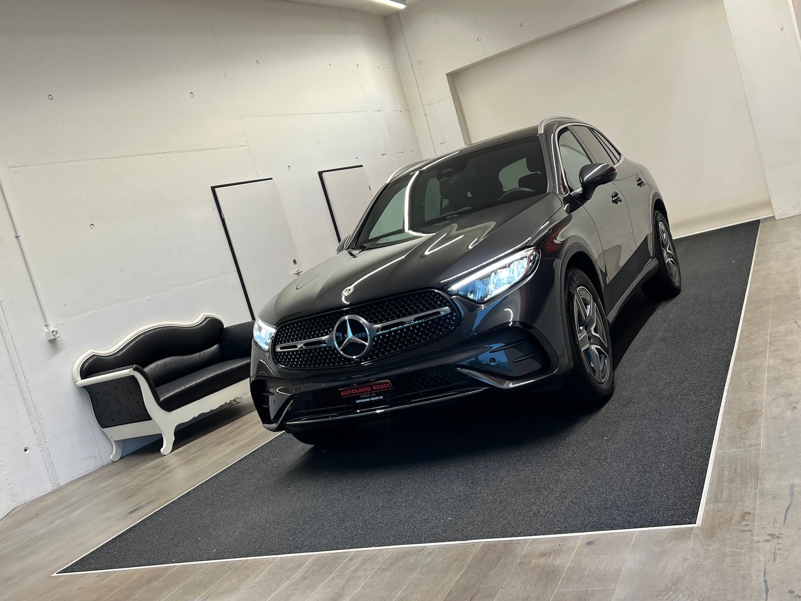 MERCEDES-BENZ GLC 300 d 4Matic 9G-Tronic, Mild-Hybrid Diesel/Elektro, Occasion / Gebraucht, Automatik - 2