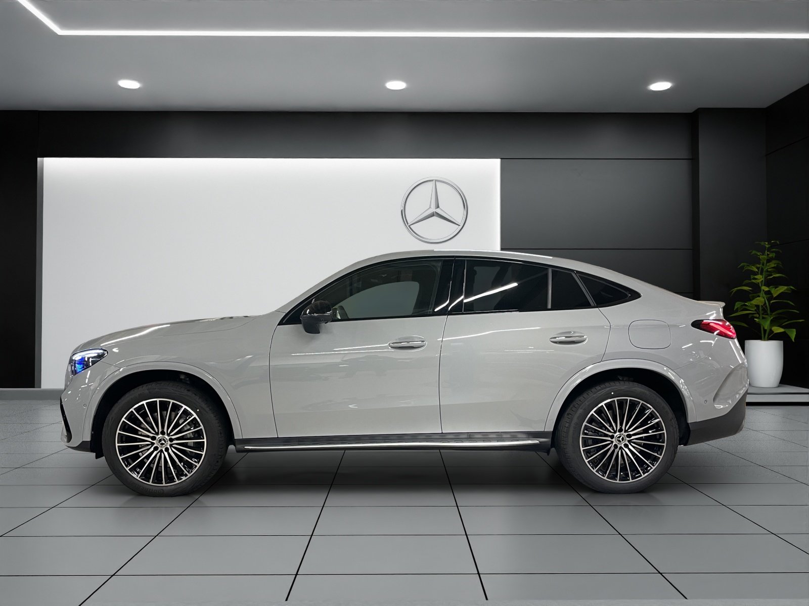 MERCEDES-BENZ GLC Coupé 300 e 4Matic 9G-Tronic, Plug-in-Hybrid Benzina/Elettrica, Occasioni / Usate, Automatico - 3