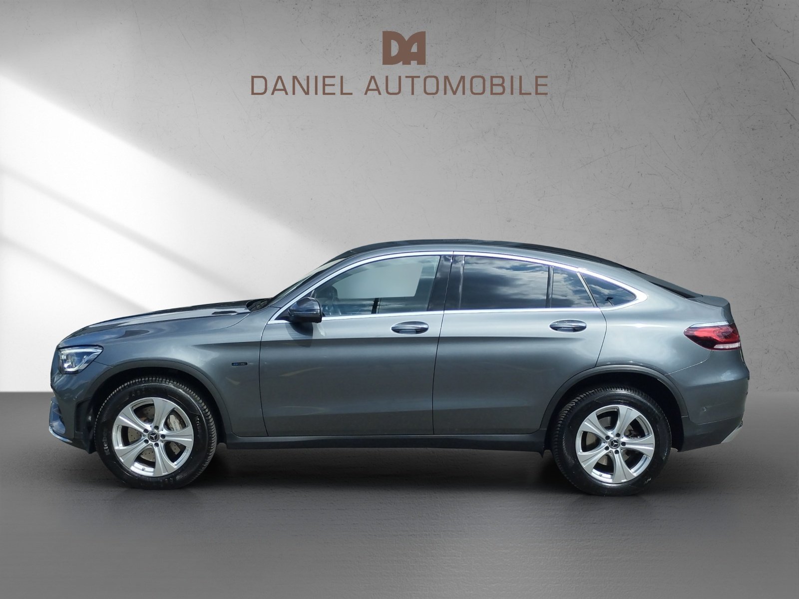 MERCEDES-BENZ GLC-Klasse C253 Coupé GLC 300, Plug-in-Hybrid Benzin/Elektro, Occasion / Gebraucht, Automatik - 5