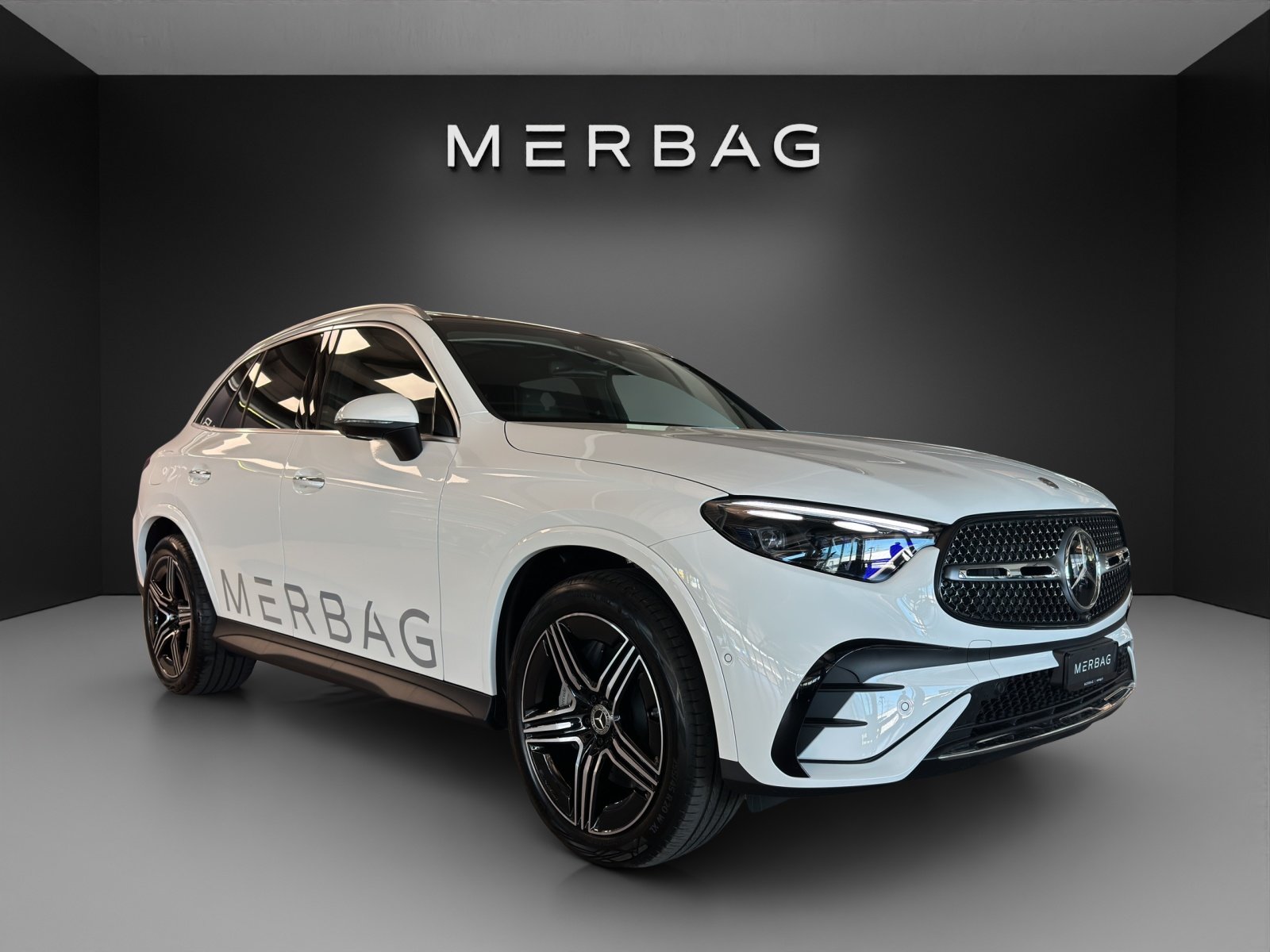 MERCEDES-BENZ GLC 300 4Matic 9G-Tronic
