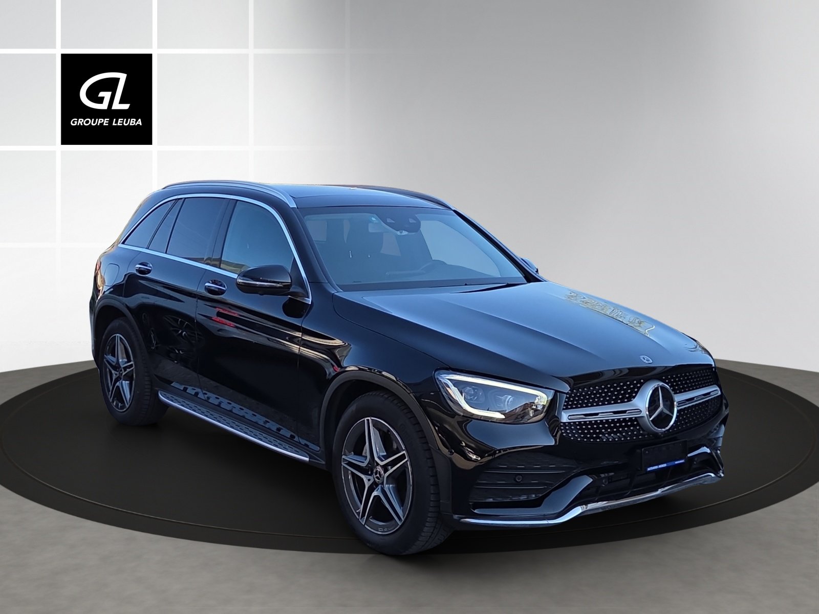 MERCEDES-BENZ GLC 300 4Matic AMG Line 9G-Tronic