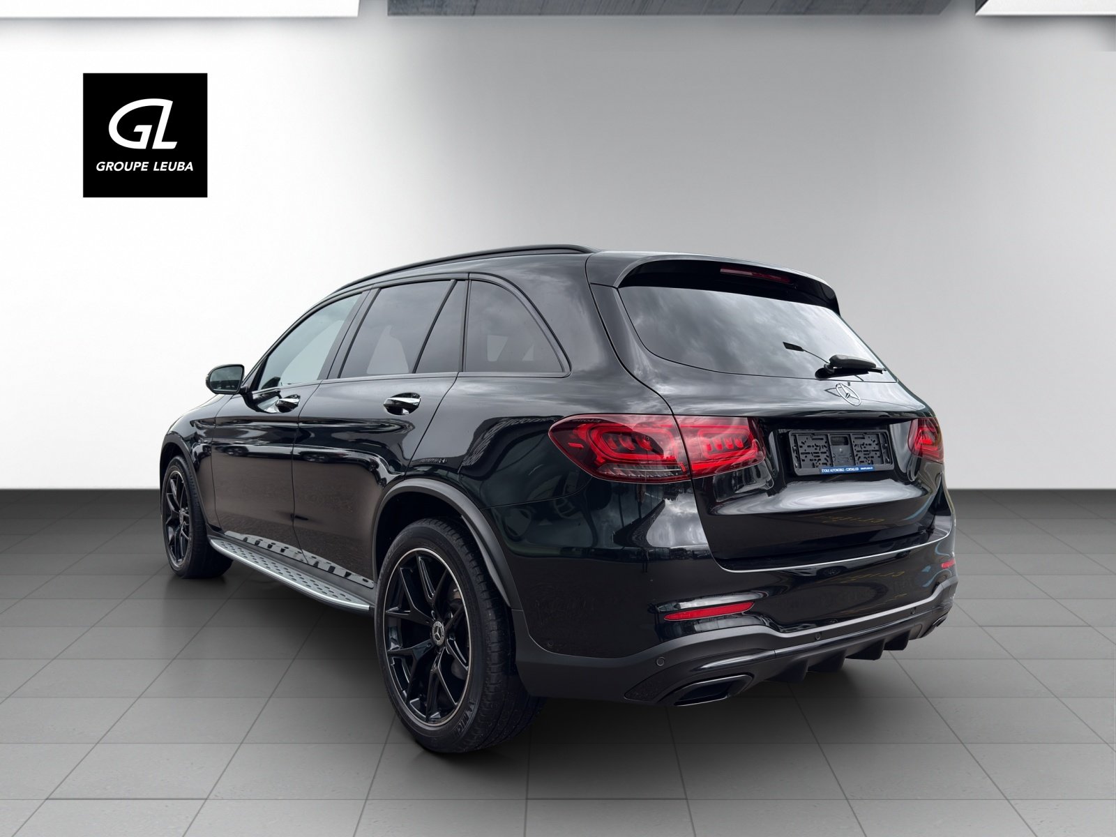 MERCEDES-BENZ GLC 300 AMG L.Plus 4Matic, Mild-Hybrid Petrol/Electric, Second hand / Used, Automatic - 2