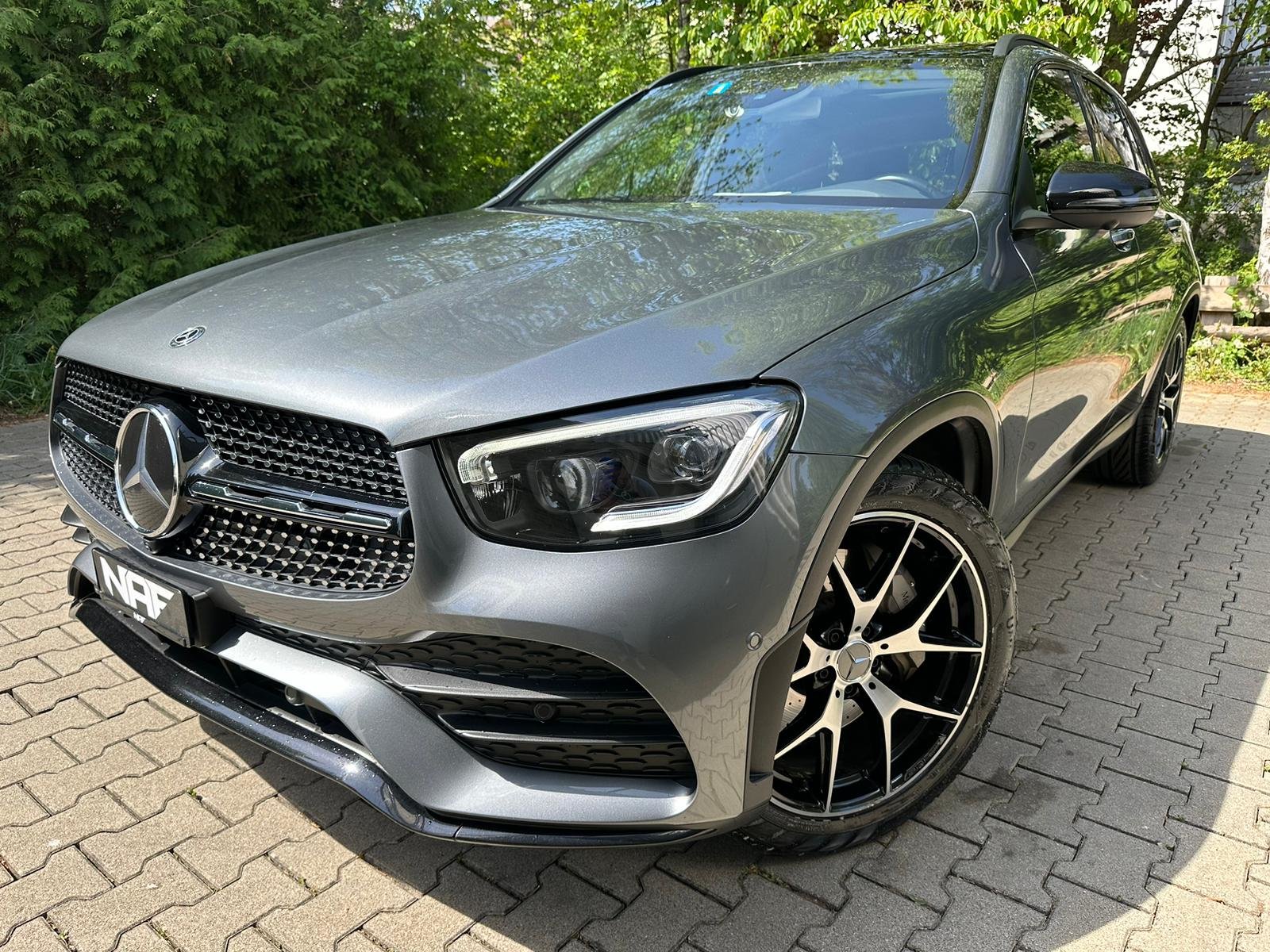 MERCEDES-BENZ GLC 300 d AMG Line 4Matic 9G-Tronic