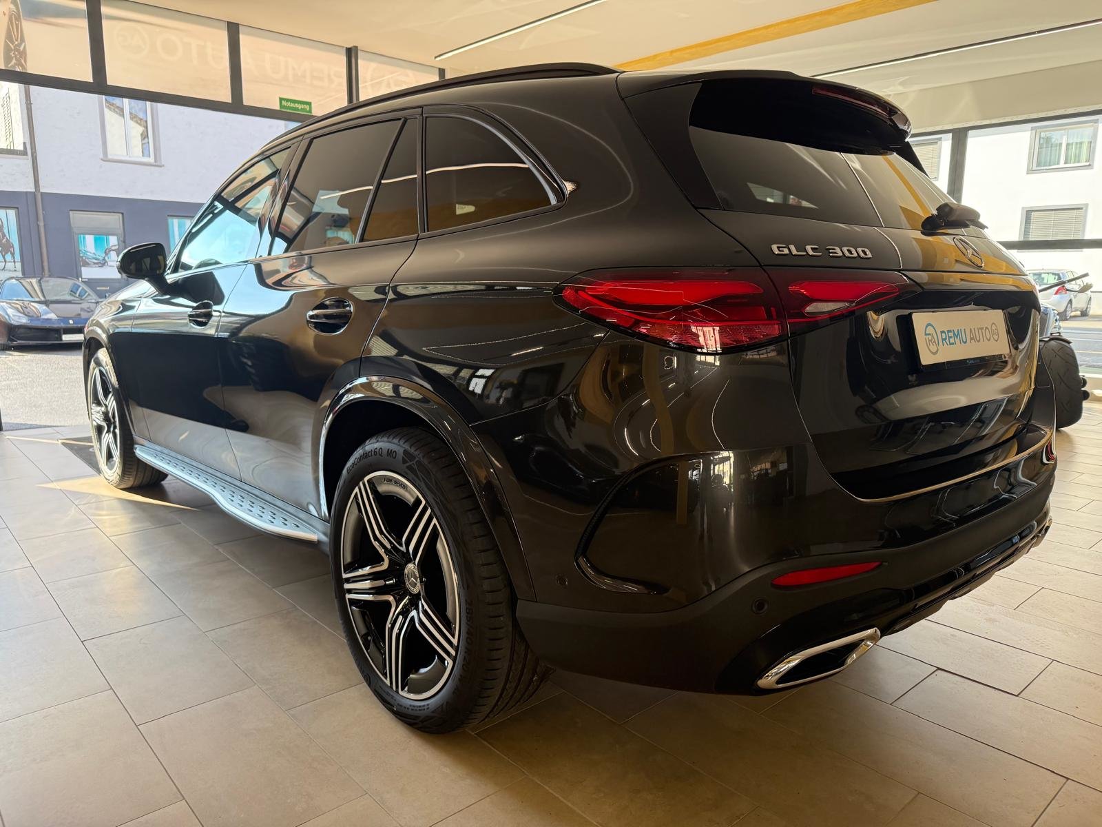 MERCEDES-BENZ GLC 300 4Matic 9G-Tronic, Hybride Leggero Benzina/Elettrica, Occasioni / Usate, Automatico - 7
