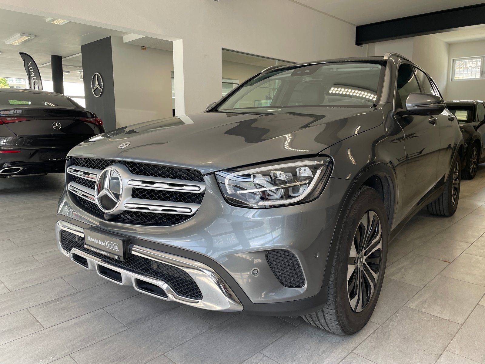 MERCEDES-BENZ GLC 300 4Matic 9G-Tronic, Mild-Hybrid Petrol/Electric, Second hand / Used, Automatic - 2