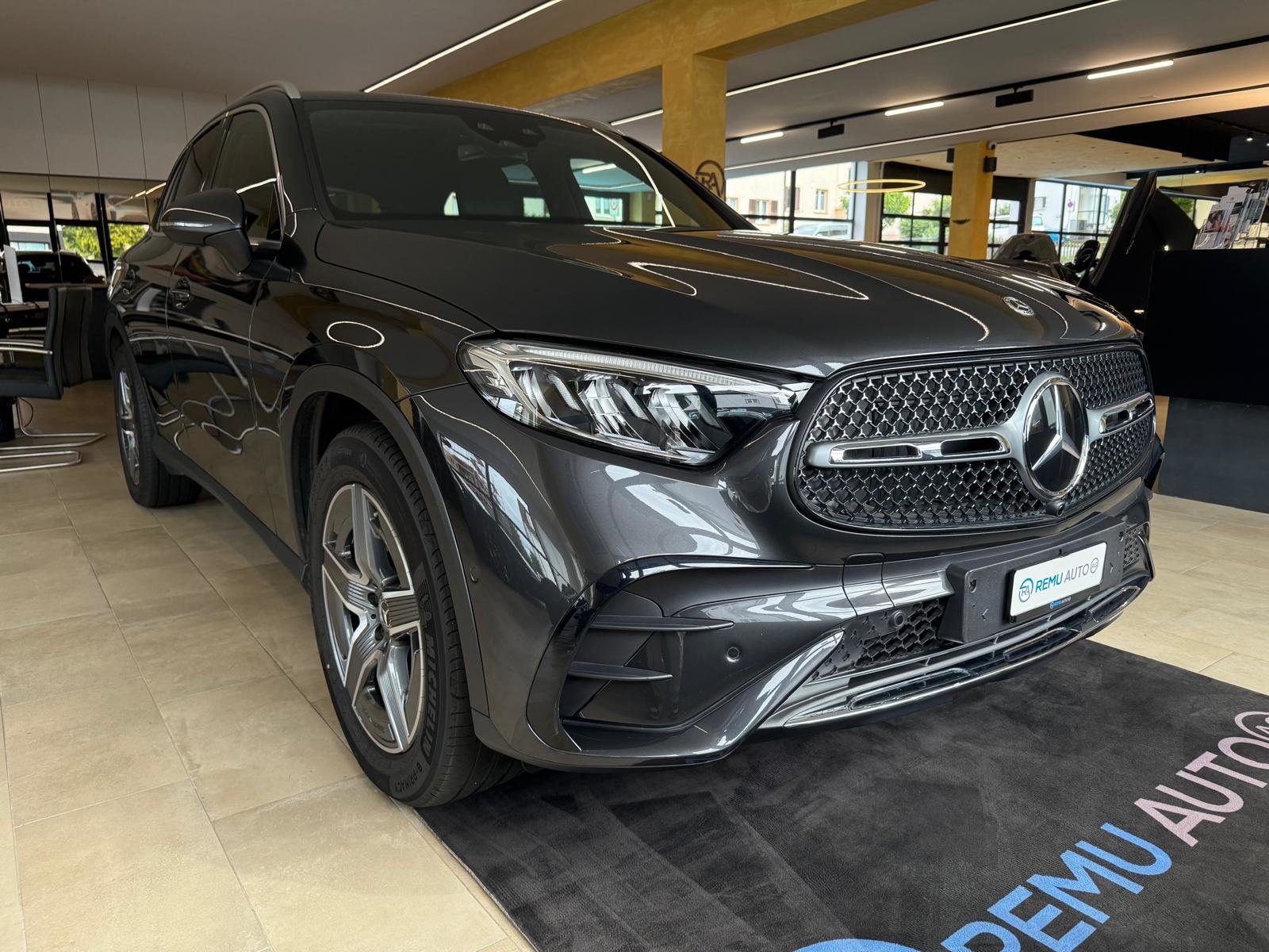 MERCEDES-BENZ GLC 300 d 4Matic 9G-Tronic AMG Line