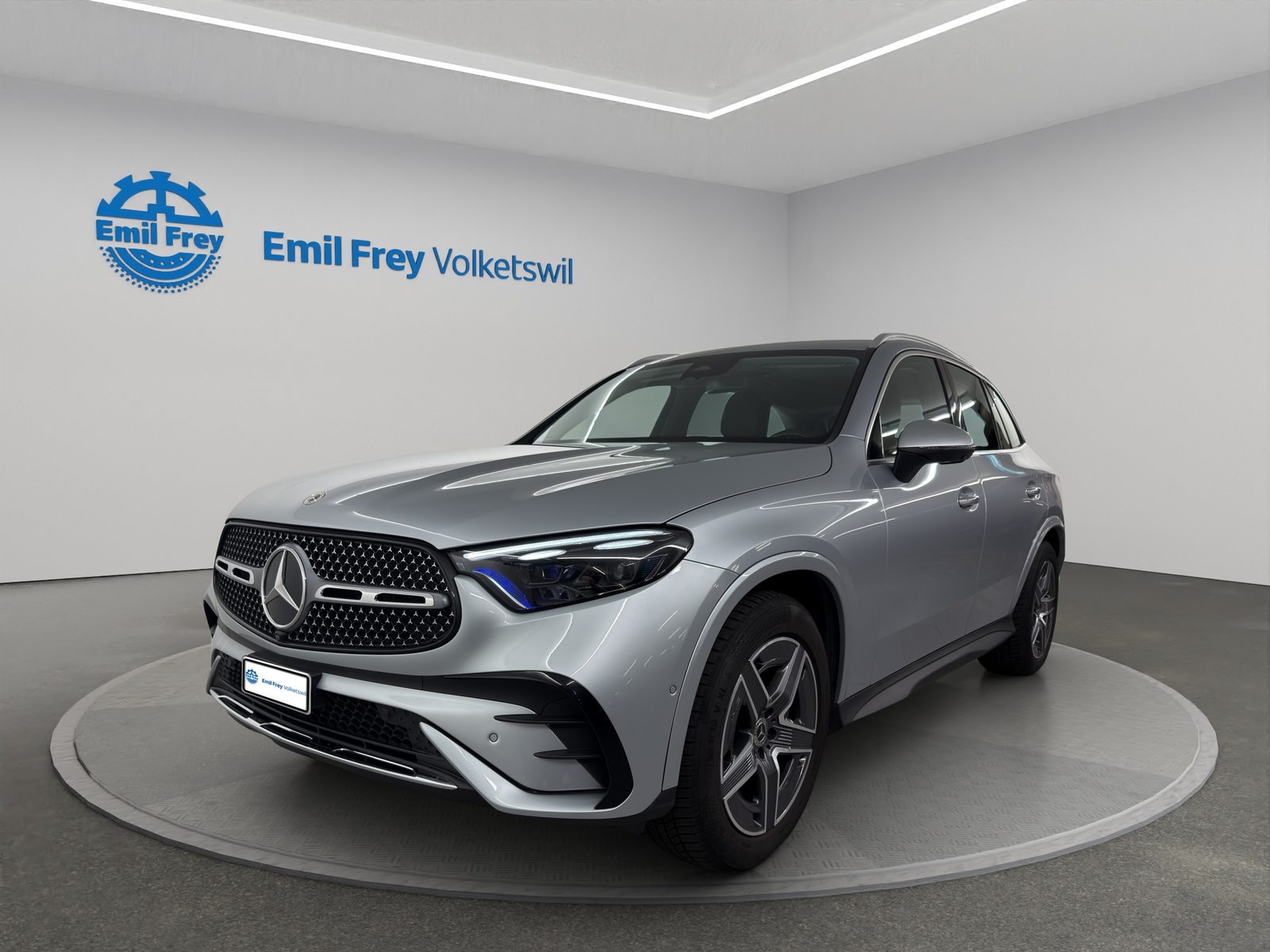 MERCEDES-BENZ GLC 300 AMG Line 4matic