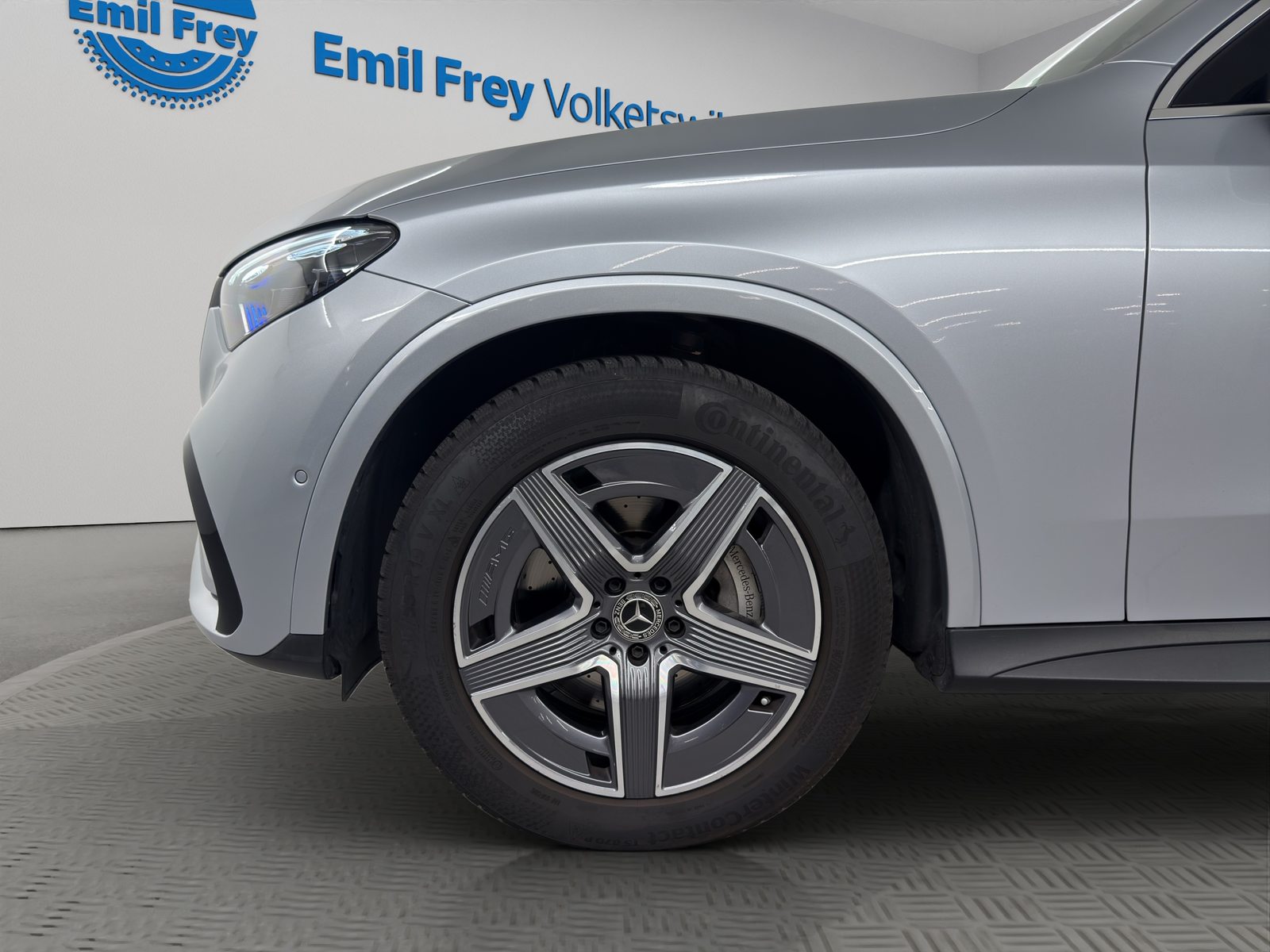 MERCEDES-BENZ GLC 300 AMG Line 4matic, Mild-Hybrid Petrol/Electric, Second hand / Used, Automatic - 4