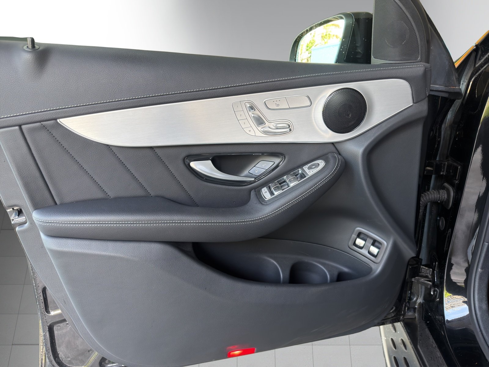 MERCEDES-BENZ GLC 300 e AMG Line 4Matic, Plug-in-Hybrid Benzina/Elettrica, Occasioni / Usate, Automatico - 6