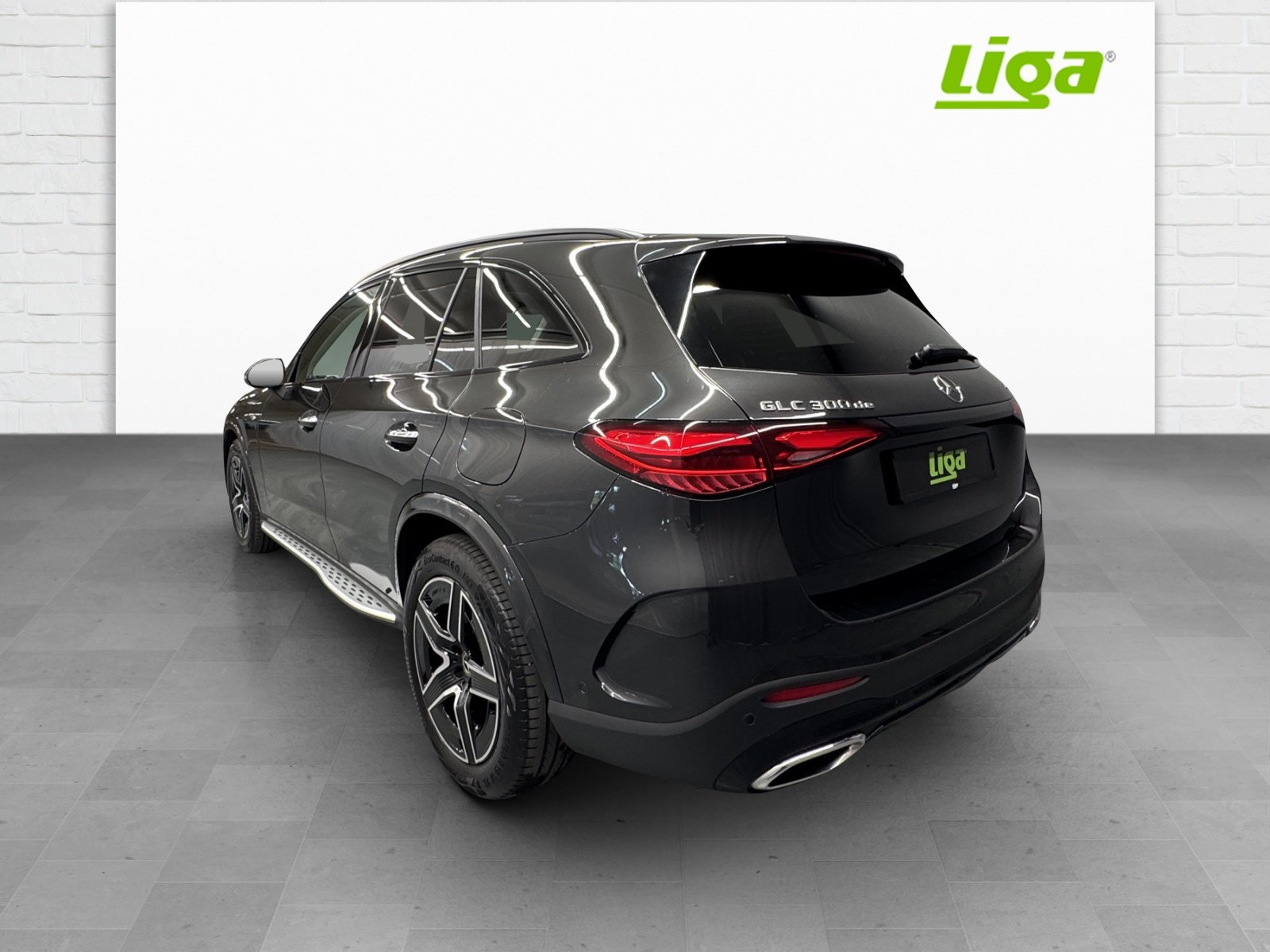 MERCEDES-BENZ GLC 300 de AMG Line 4Matic, Plug-in-Hybrid Diesel/Elektro, Occasion / Gebraucht, Automatik - 4