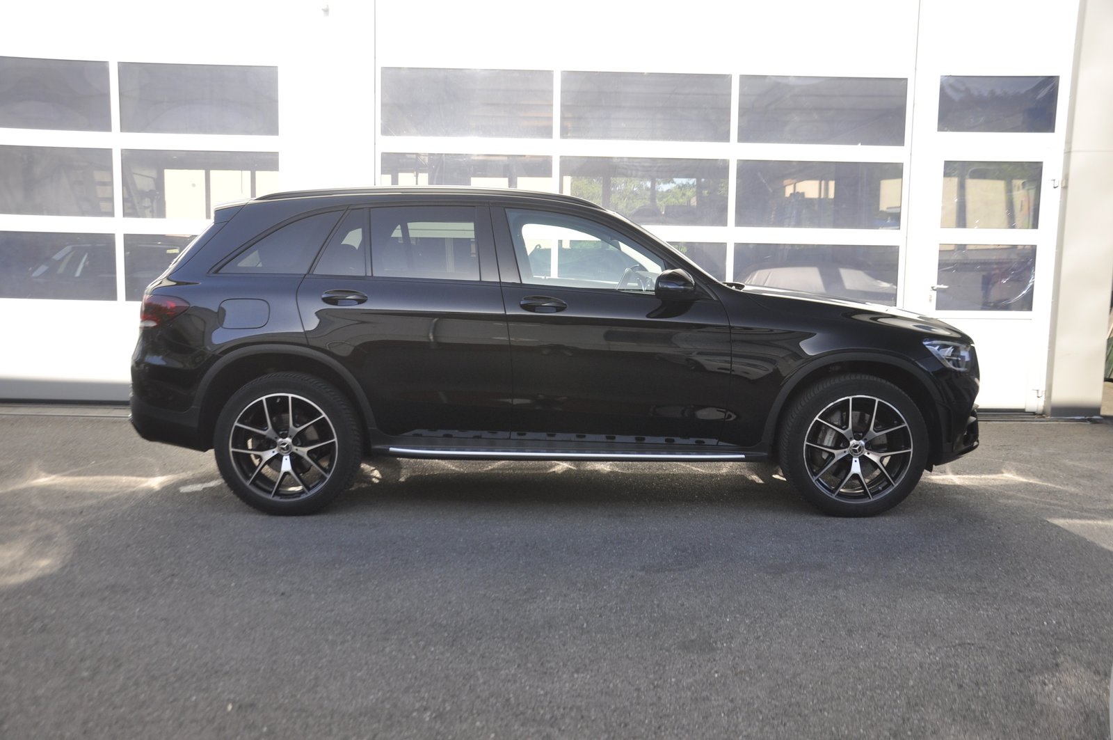 MERCEDES-BENZ GLC 300 e AMG Line 4Matic 9G-Tronic I Anhänge, Plug-in-Hybrid Benzina/Elettrica, Occasioni / Usate, Automatico - 2