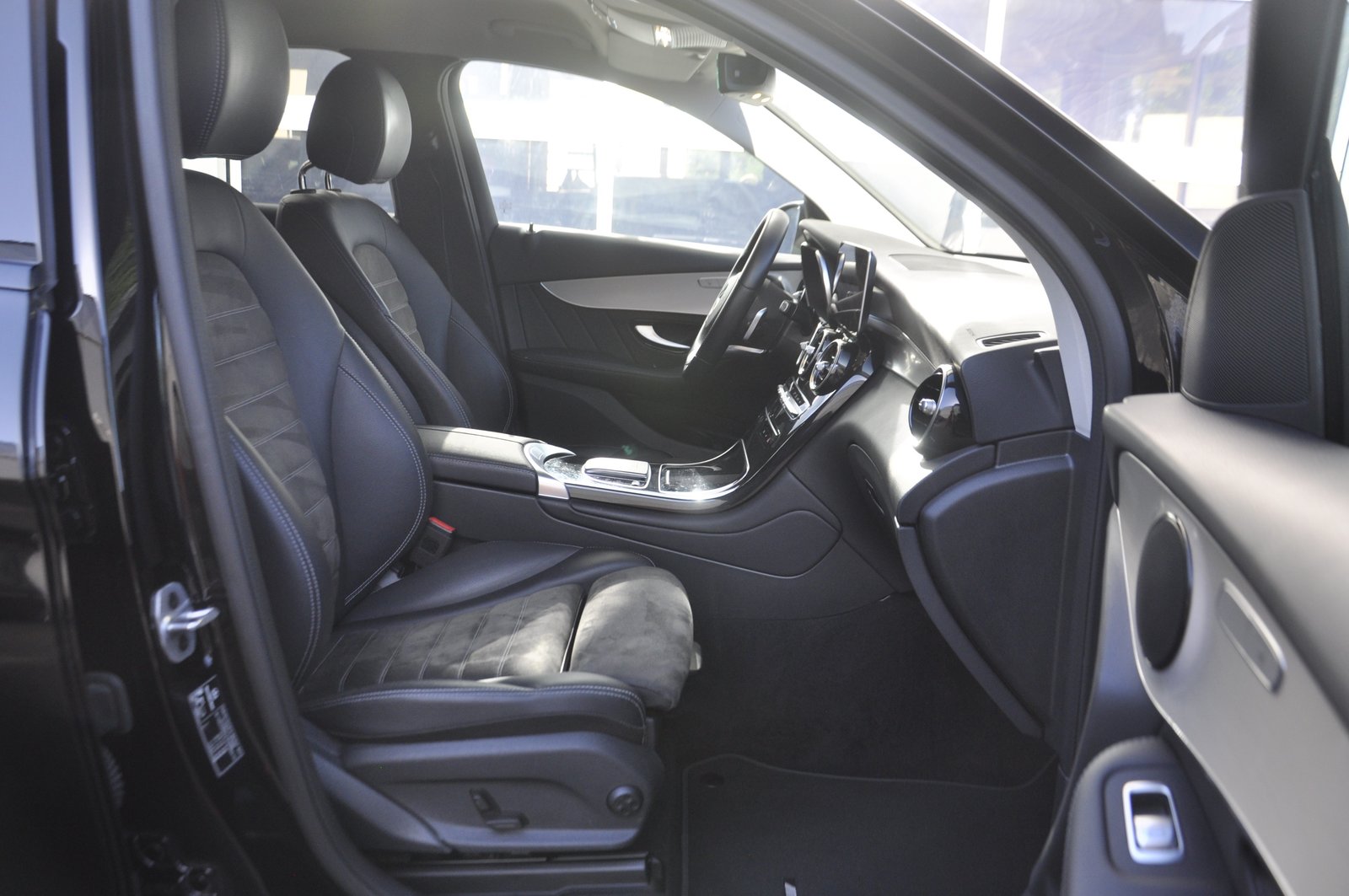MERCEDES-BENZ GLC 300 e AMG Line 4Matic 9G-Tronic I Anhänge, Plug-in-Hybrid Benzina/Elettrica, Occasioni / Usate, Automatico - 7