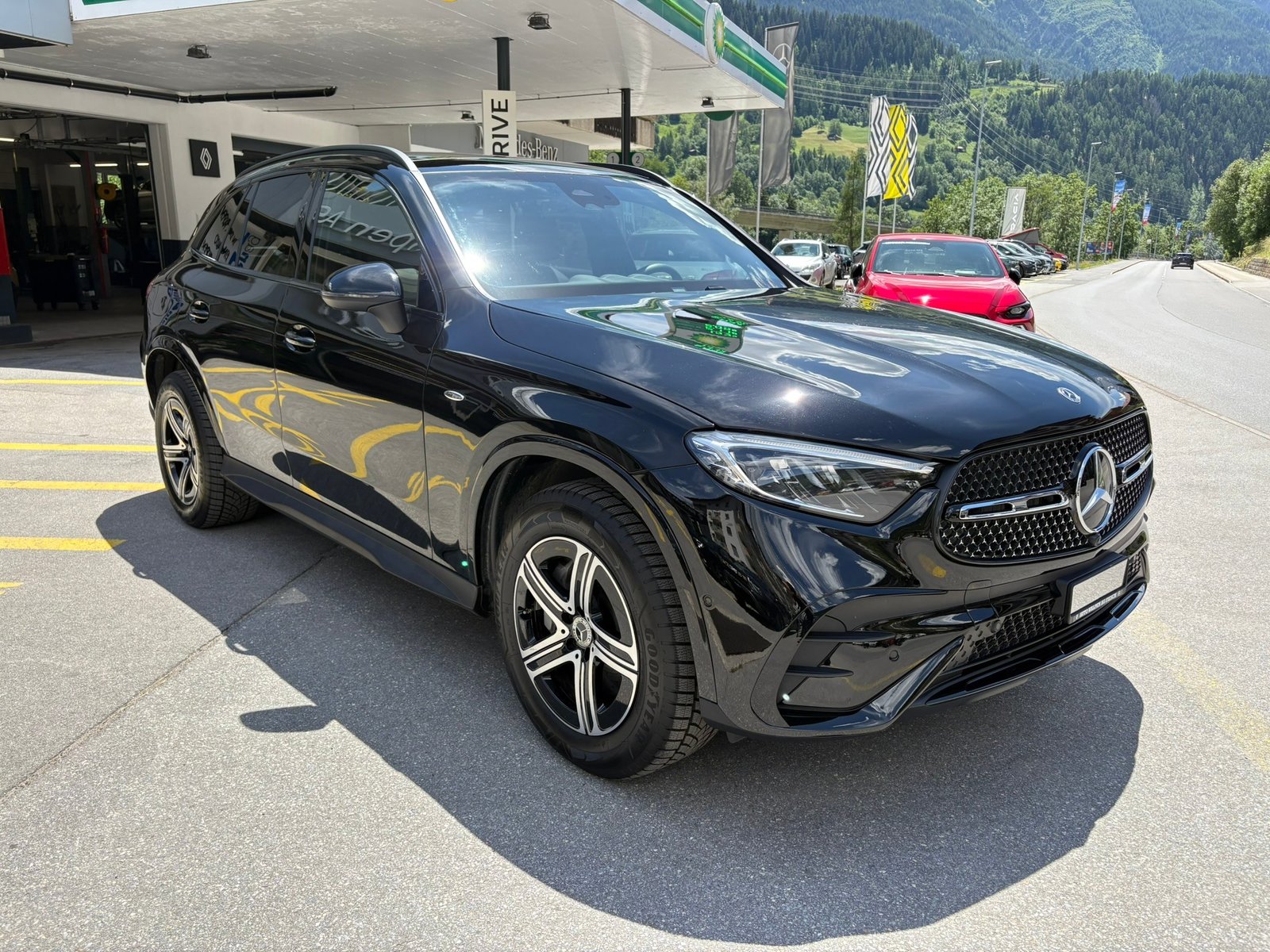 MERCEDES-BENZ GLC 300 e 4M 9G-Tronic, Hybride Rechargeable Essence/Électricité, Occasion / Utilisé, Automatique - 3