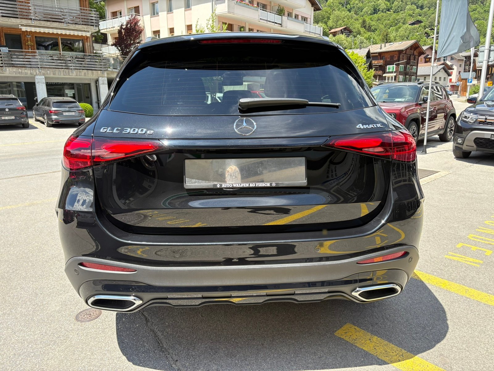 MERCEDES-BENZ GLC 300 e 4M 9G-Tronic, Hybride Rechargeable Essence/Électricité, Occasion / Utilisé, Automatique - 6