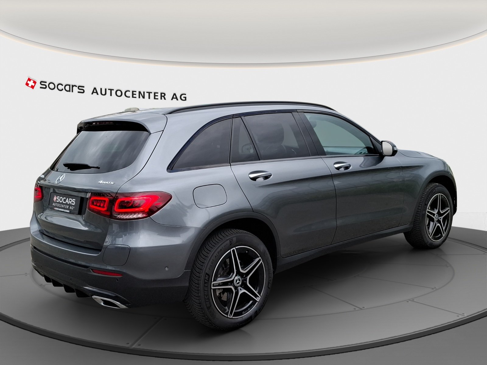 MERCEDES-BENZ GLC 300 e AMG Line 4Matic 9G-Tronic // 1.Hand, Plug-in-Hybrid Petrol/Electric, Second hand / Used, Automatic - 3