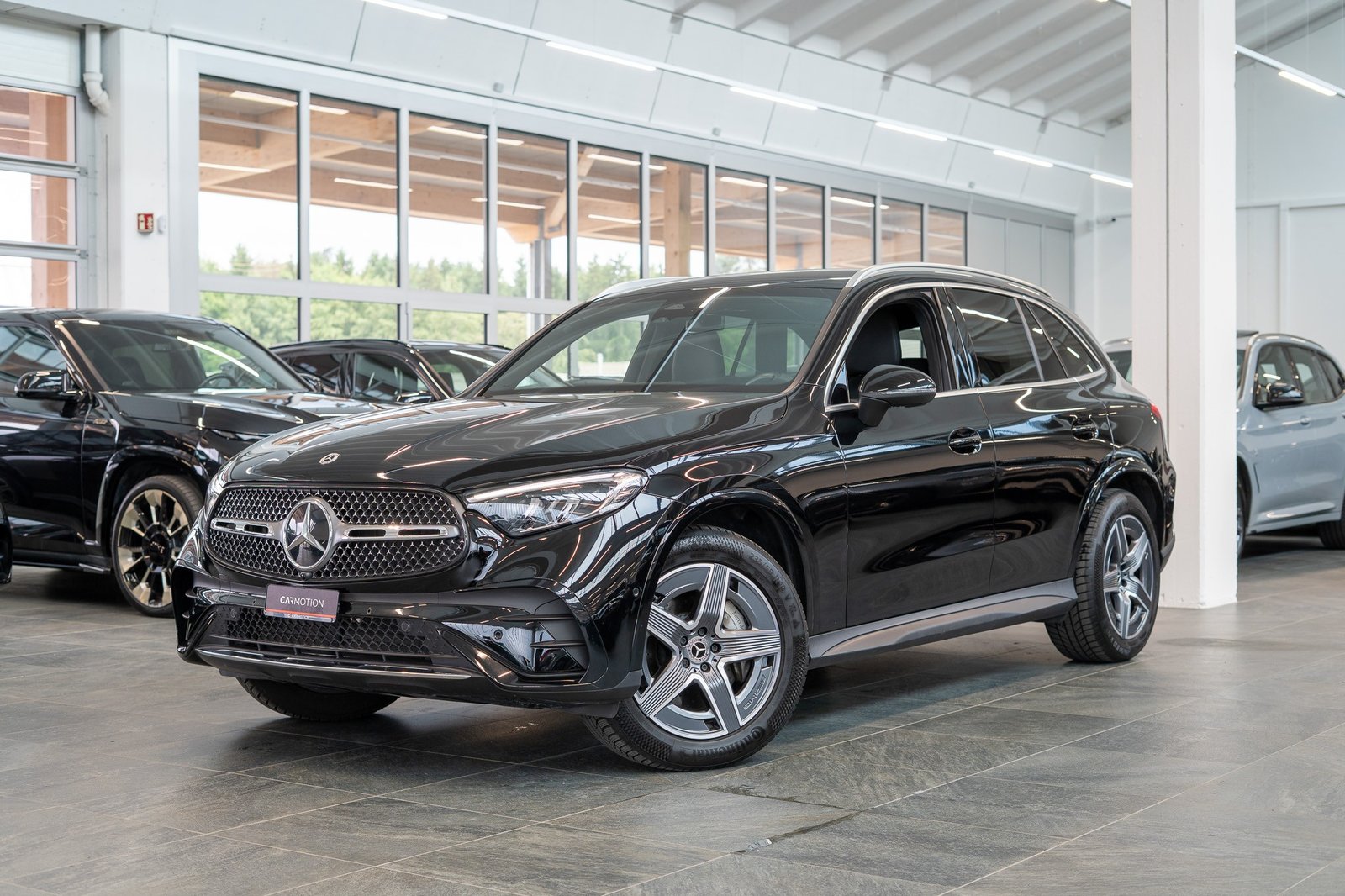 MERCEDES-BENZ GLC 300 d AMG Line 4matic / Rückfahrkamera /