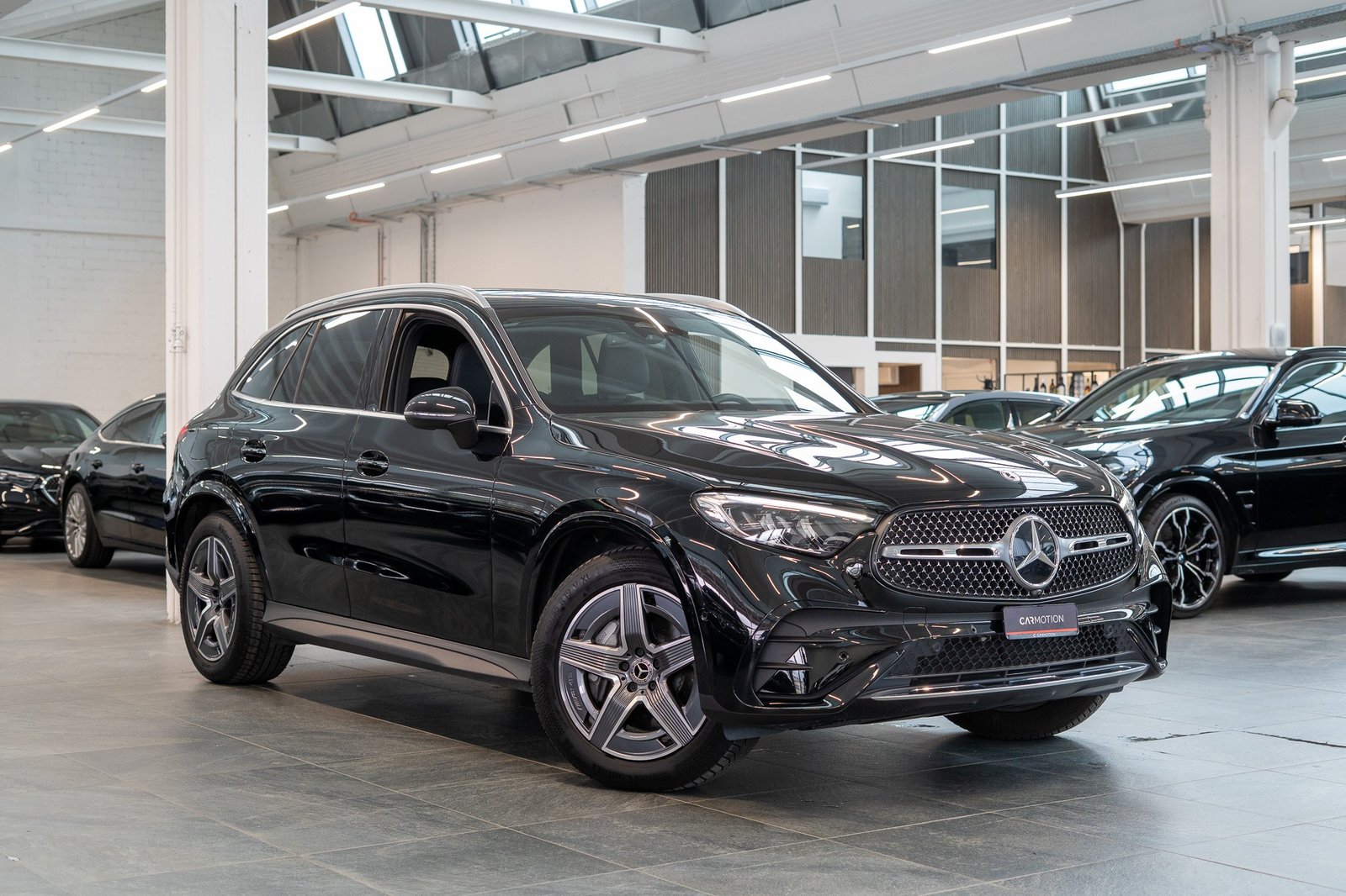MERCEDES-BENZ GLC 300 d AMG Line 4matic / Rückfahrkamera /, Diesel, Second hand / Used, Automatic - 3