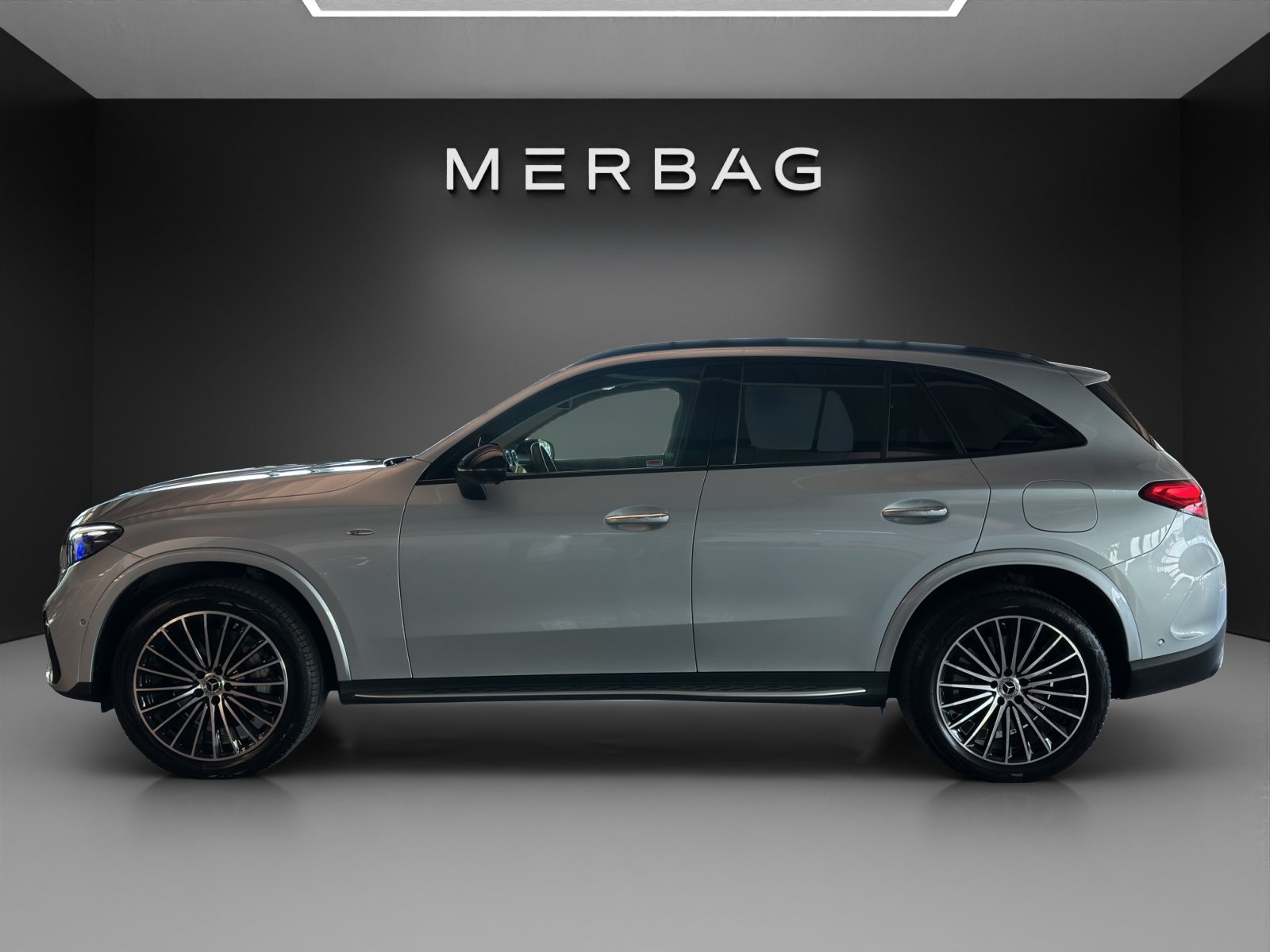 MERCEDES-BENZ GLC 300 e 4M 9G-Tronic, Hybride Rechargeable Essence/Électricité, Occasion / Utilisé, Automatique - 3