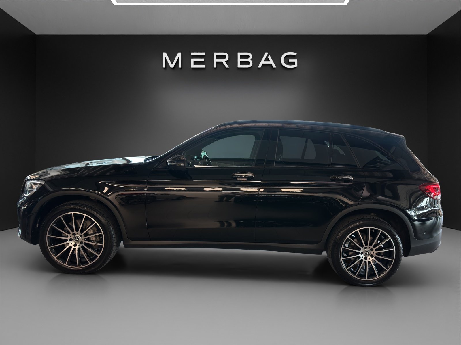 MERCEDES-BENZ GLC 300 de AMG Line 4M A, Plug-in-Hybrid Diesel/Elektro, Occasion / Gebraucht, Automatik - 3
