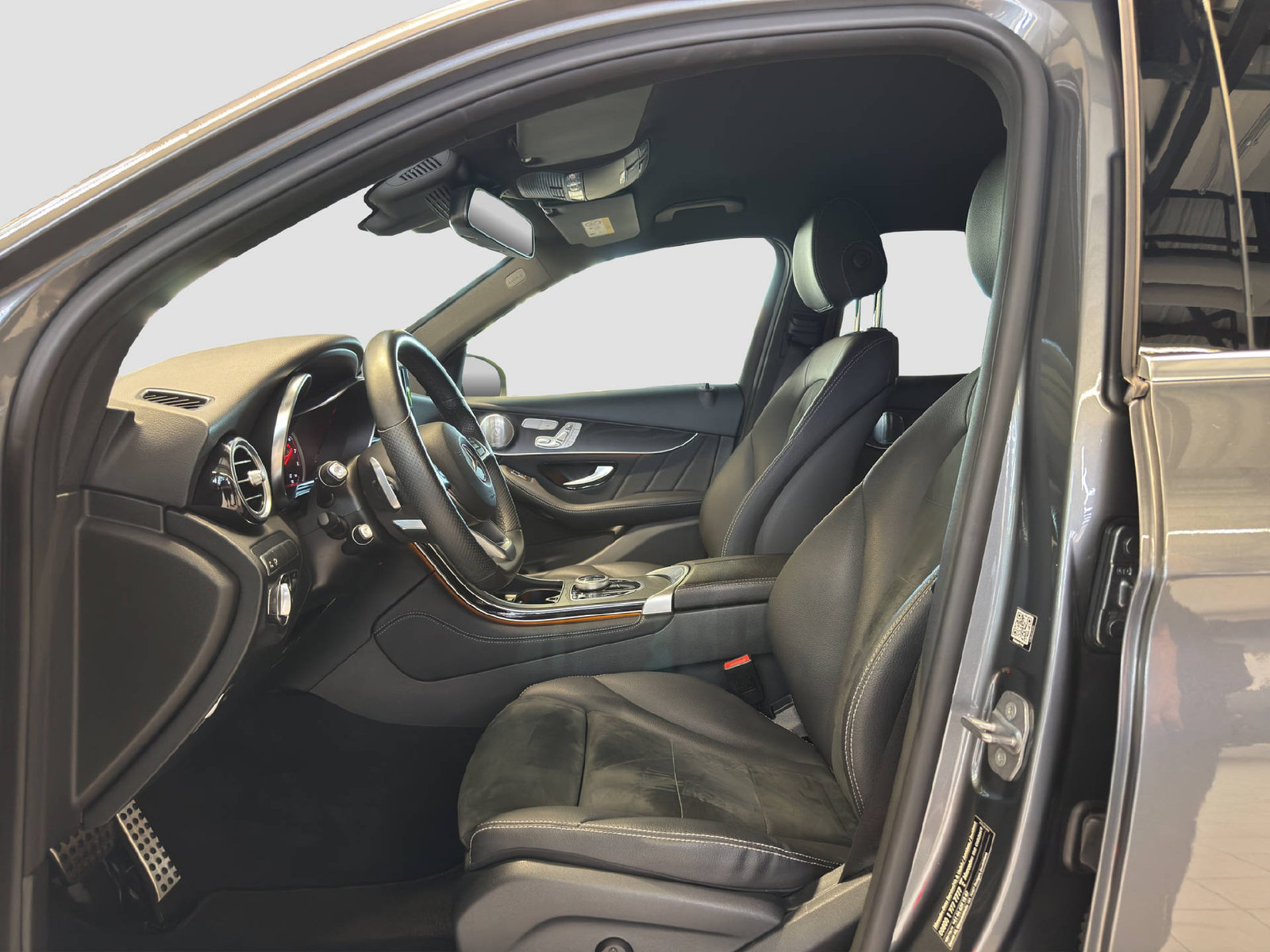 MERCEDES-BENZ GLC 300 AMG Line 4MATIC, Essence, Occasion / Utilisé, Automatique - 7