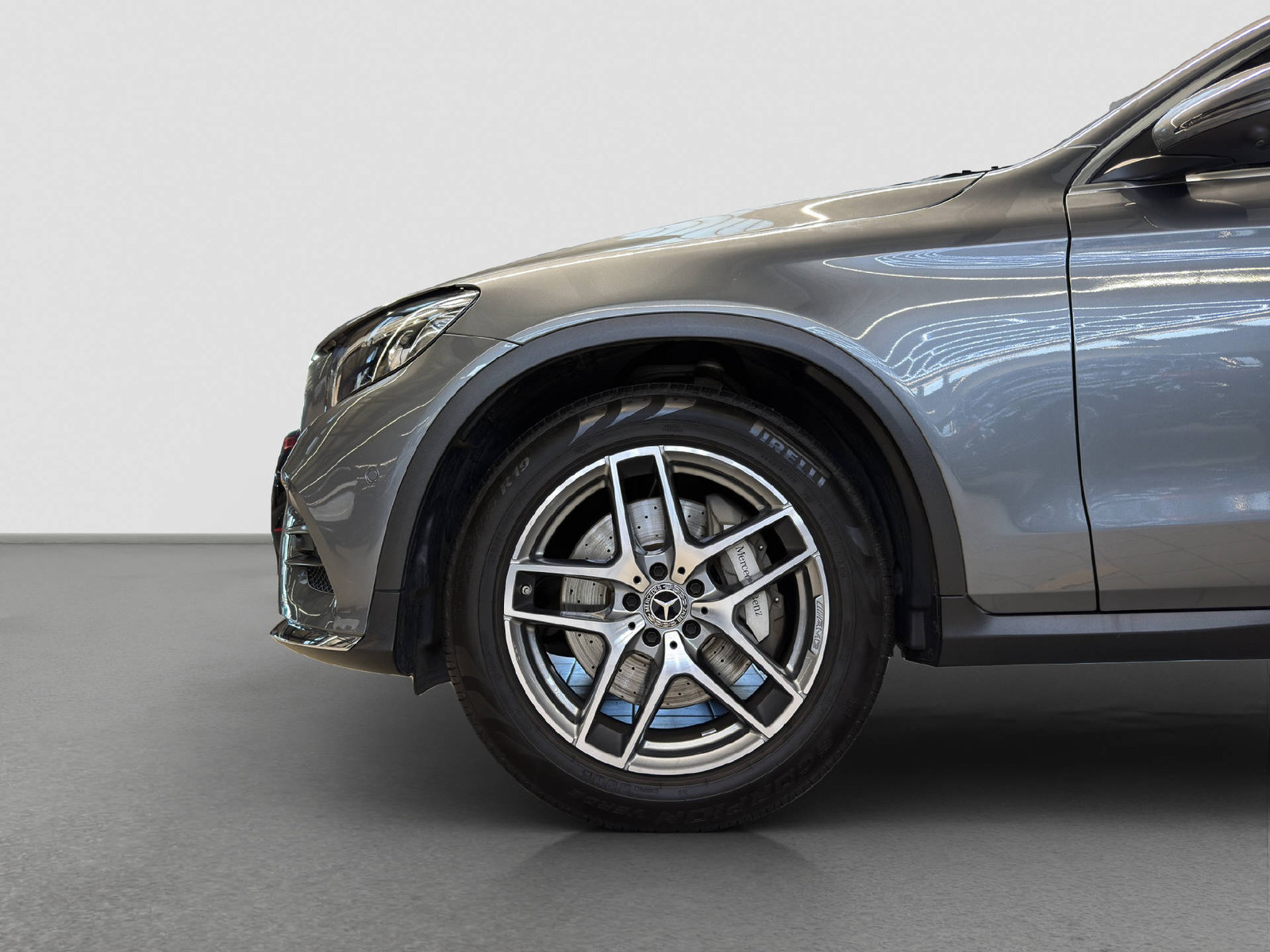 MERCEDES-BENZ GLC 300 AMG Line 4MATIC, Petrol, Second hand / Used, Automatic - 6