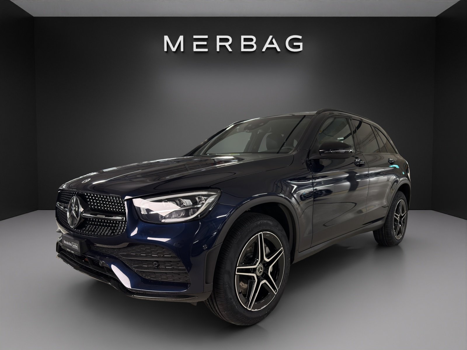 MERCEDES-BENZ GLC 300 de AMG Line 4Matic 9G-Tronic, Plug-in-Hybrid Diesel/Electric, Second hand / Used, Automatic - 3