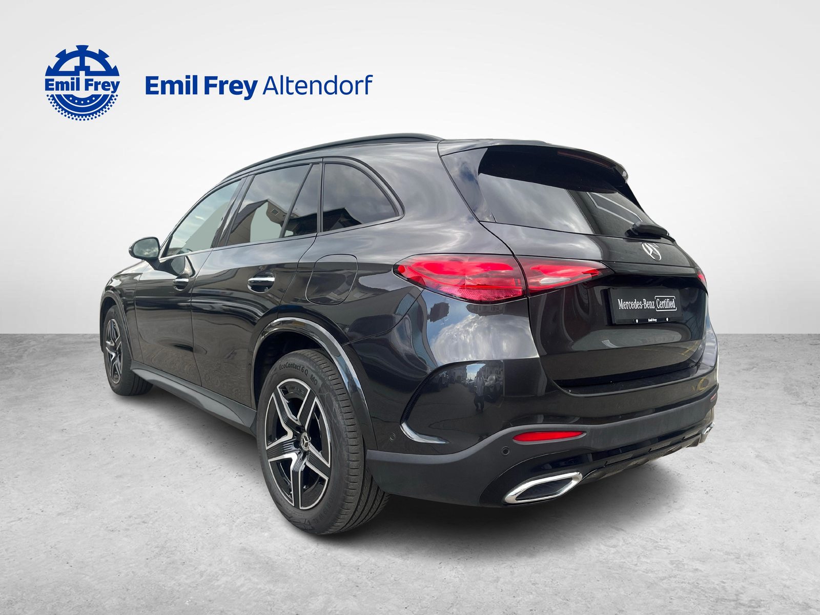 MERCEDES-BENZ GLC 300 e 4MATIC AMG Line, Plug-in-Hybrid Petrol/Electric, Second hand / Used, Automatic - 3