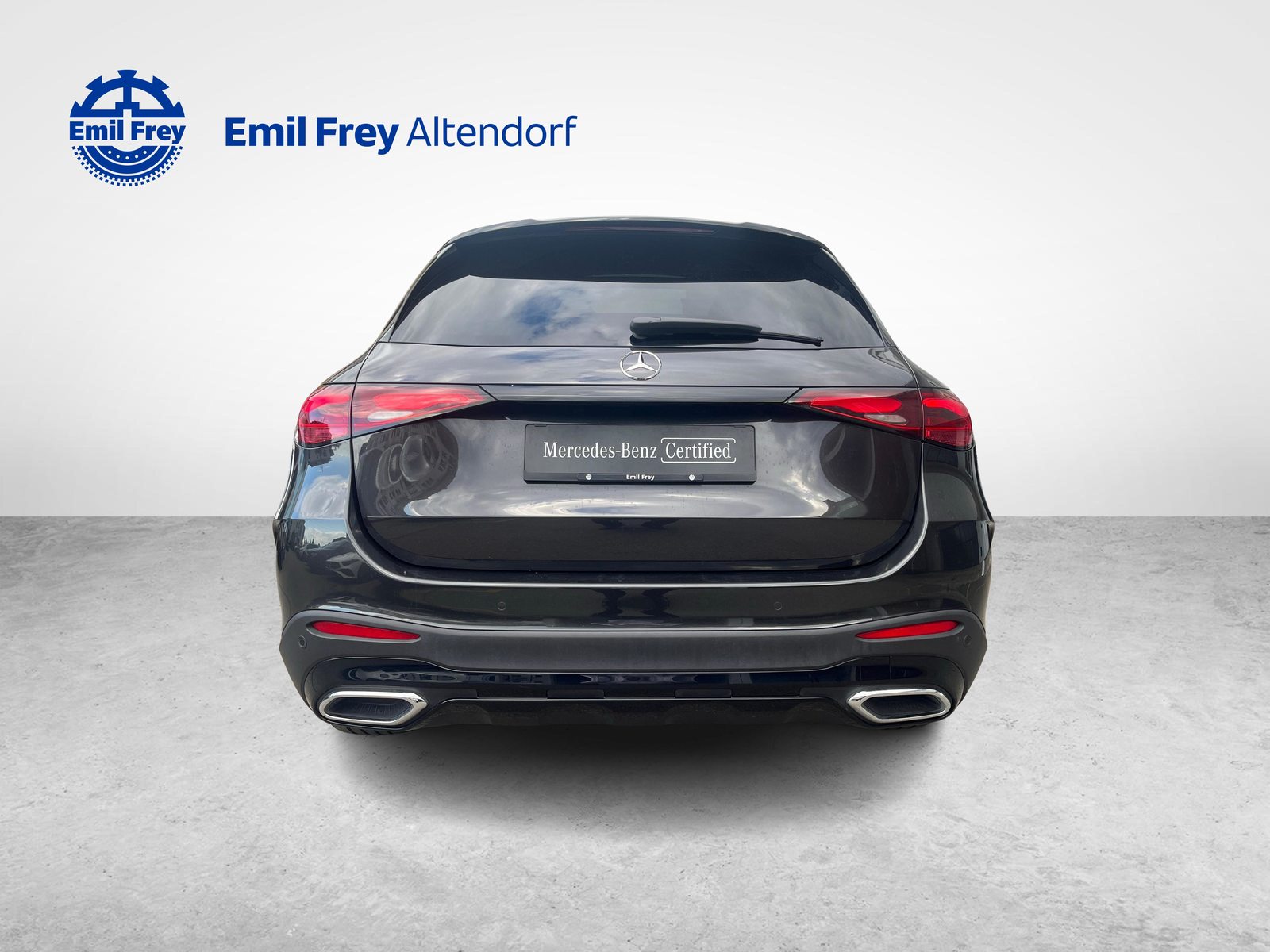 MERCEDES-BENZ GLC 300 e 4MATIC AMG Line, Plug-in-Hybrid Petrol/Electric, Second hand / Used, Automatic - 4