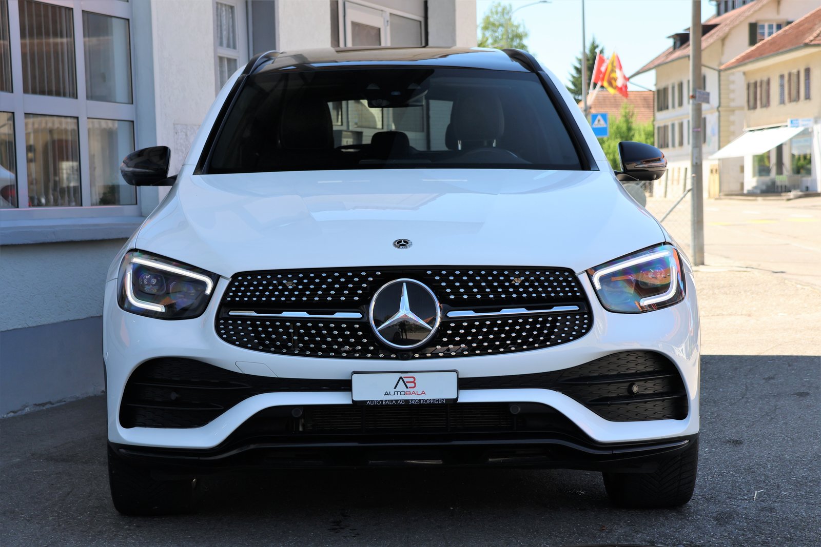 MERCEDES-BENZ GLC 300 AMG Line 4Matic 9G-Tronic (CH) + 2.4T, Hybride Leggero Benzina/Elettrica, Occasioni / Usate, Automatico - 2