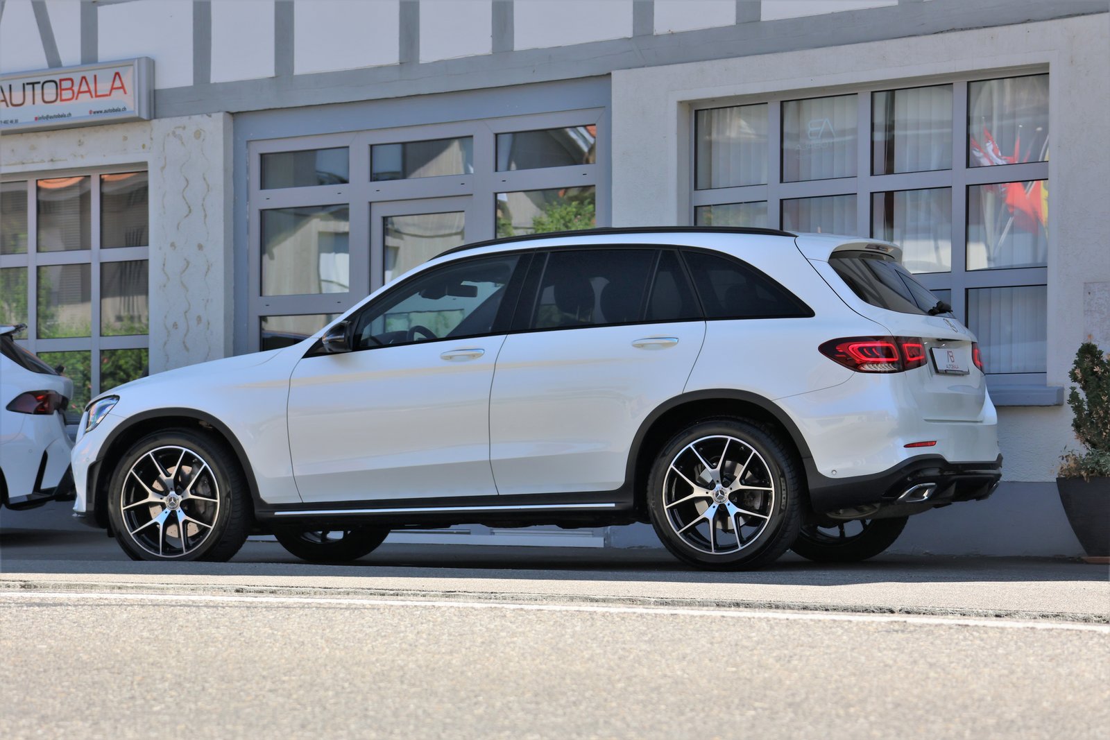 MERCEDES-BENZ GLC 300 AMG Line 4Matic 9G-Tronic (CH) + 2.4T, Hybride Leggero Benzina/Elettrica, Occasioni / Usate, Automatico - 4