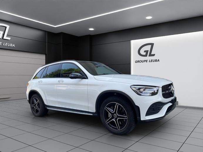 MERCEDES-BENZ GLC 300 e AMG Plus 4Matic, Plug-in-Hybrid Petrol/Electric, Second hand / Used, Automatic