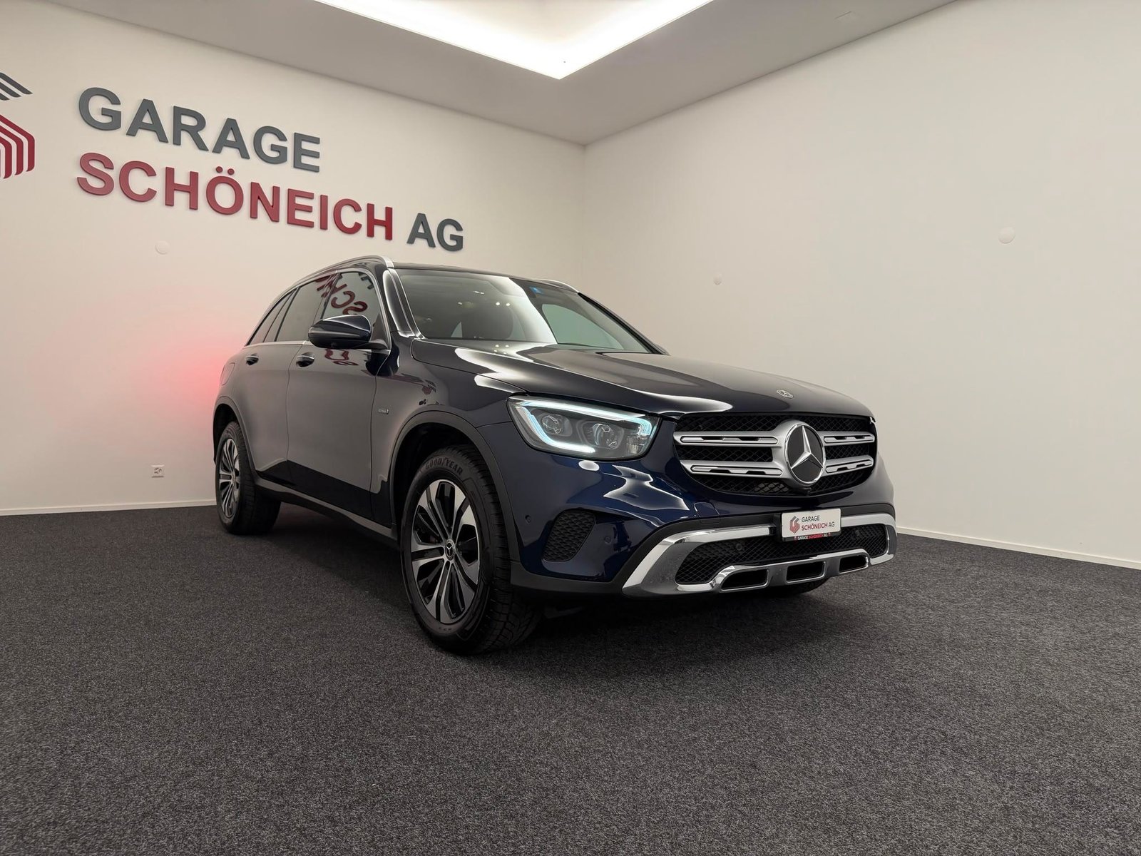 MERCEDES-BENZ GLC 300 e 4m, Hybride Rechargeable Essence/Électricité, Occasion / Utilisé, Automatique - 3