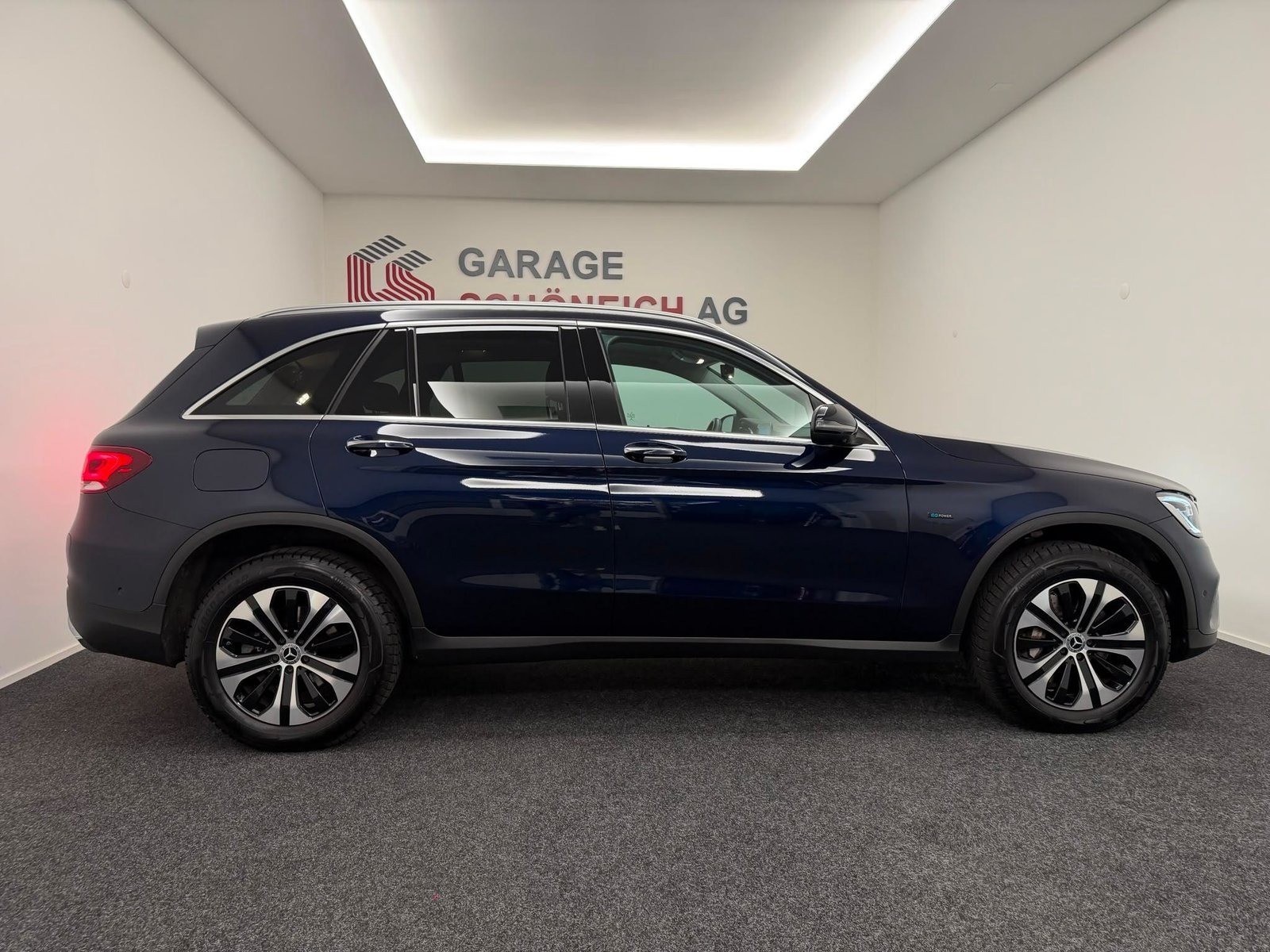 MERCEDES-BENZ GLC 300 e 4m, Hybride Rechargeable Essence/Électricité, Occasion / Utilisé, Automatique - 4