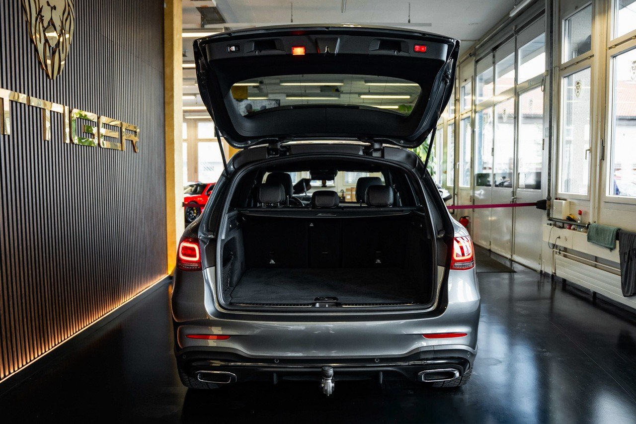 MERCEDES-BENZ GLC 300 AMG Line 4Matic 9G-Tronic, Hybride Léger Essence/Électricité, Occasion / Utilisé, Automatique - 7