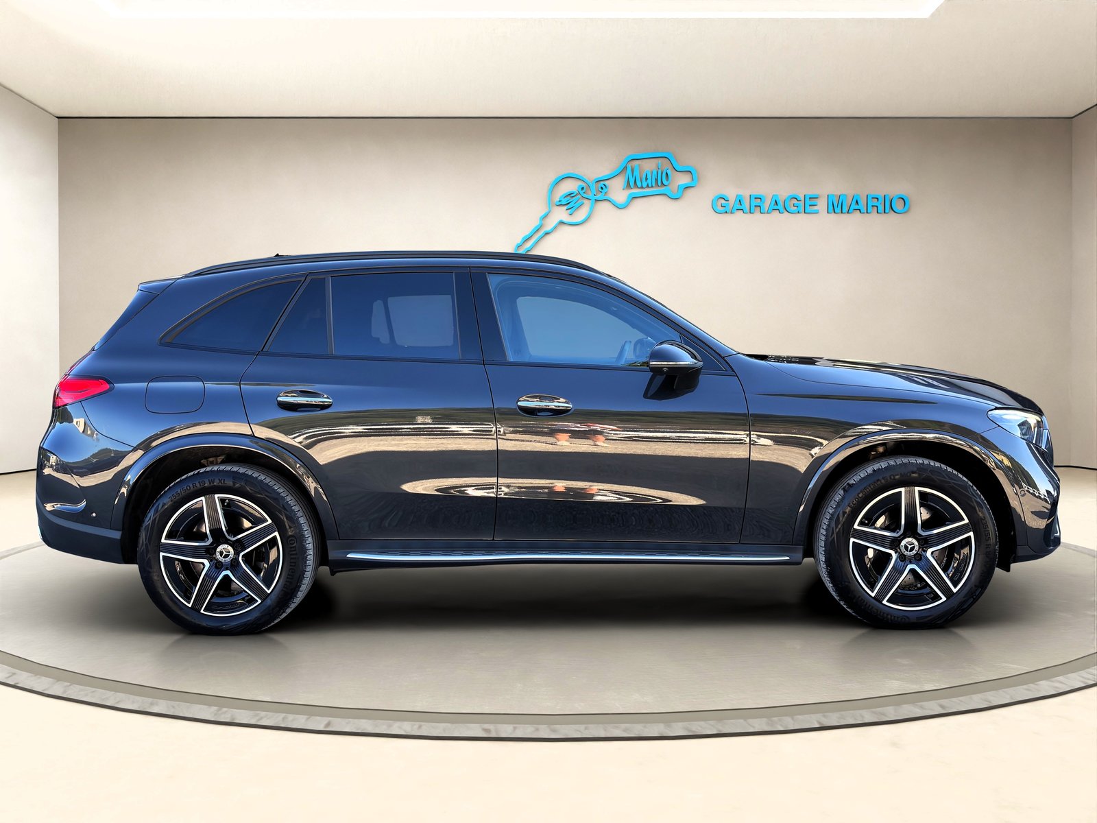 MERCEDES-BENZ GLC 300 e 4Matic 9G-Tronic CH-Fahrzeug 8-fach, Hybride Rechargeable Essence/Électricité, Occasion / Utilisé, Automatique - 4