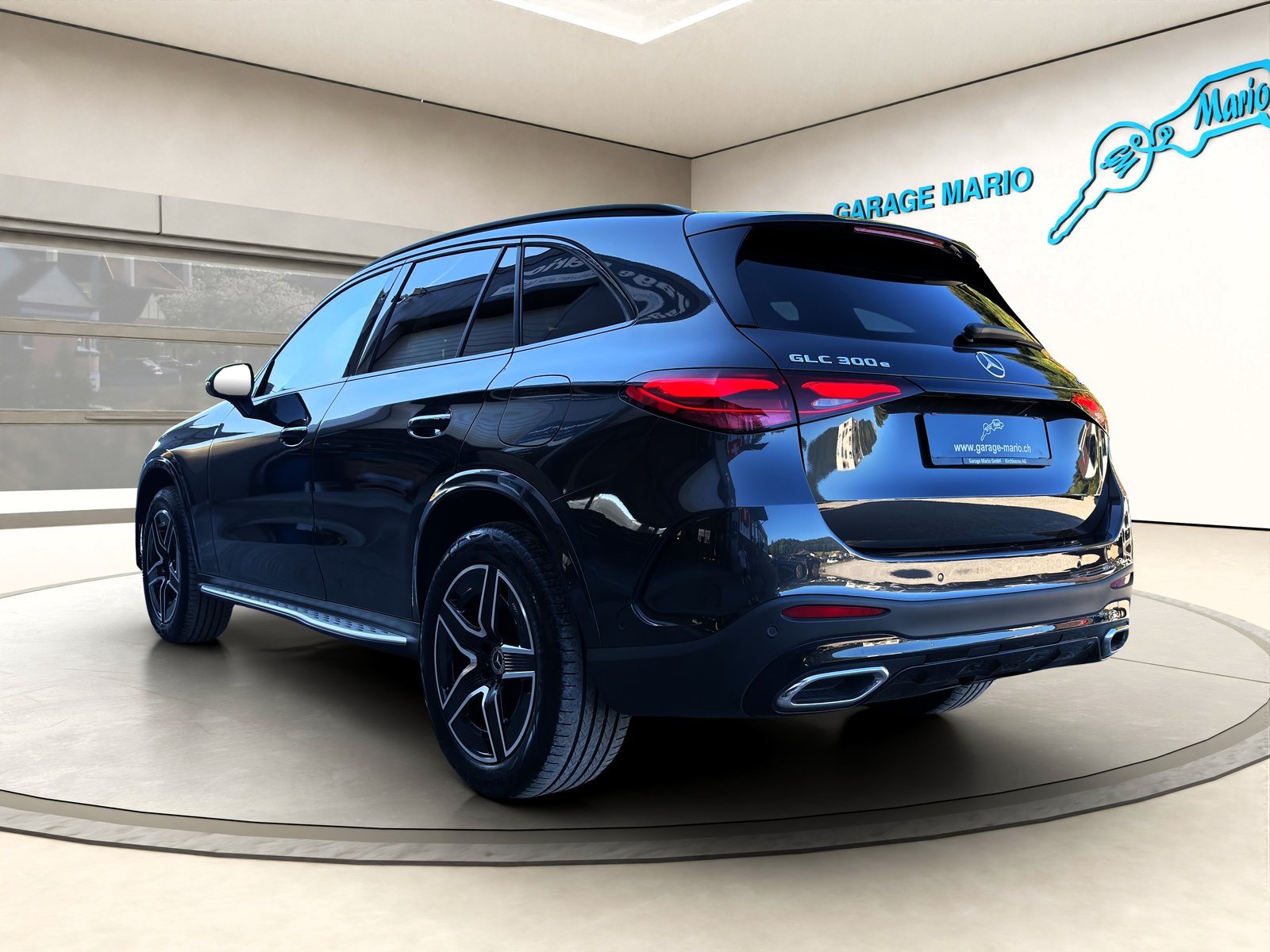 MERCEDES-BENZ GLC 300 e 4Matic 9G-Tronic CH-Fahrzeug 8-fach, Hybride Rechargeable Essence/Électricité, Occasion / Utilisé, Automatique - 7