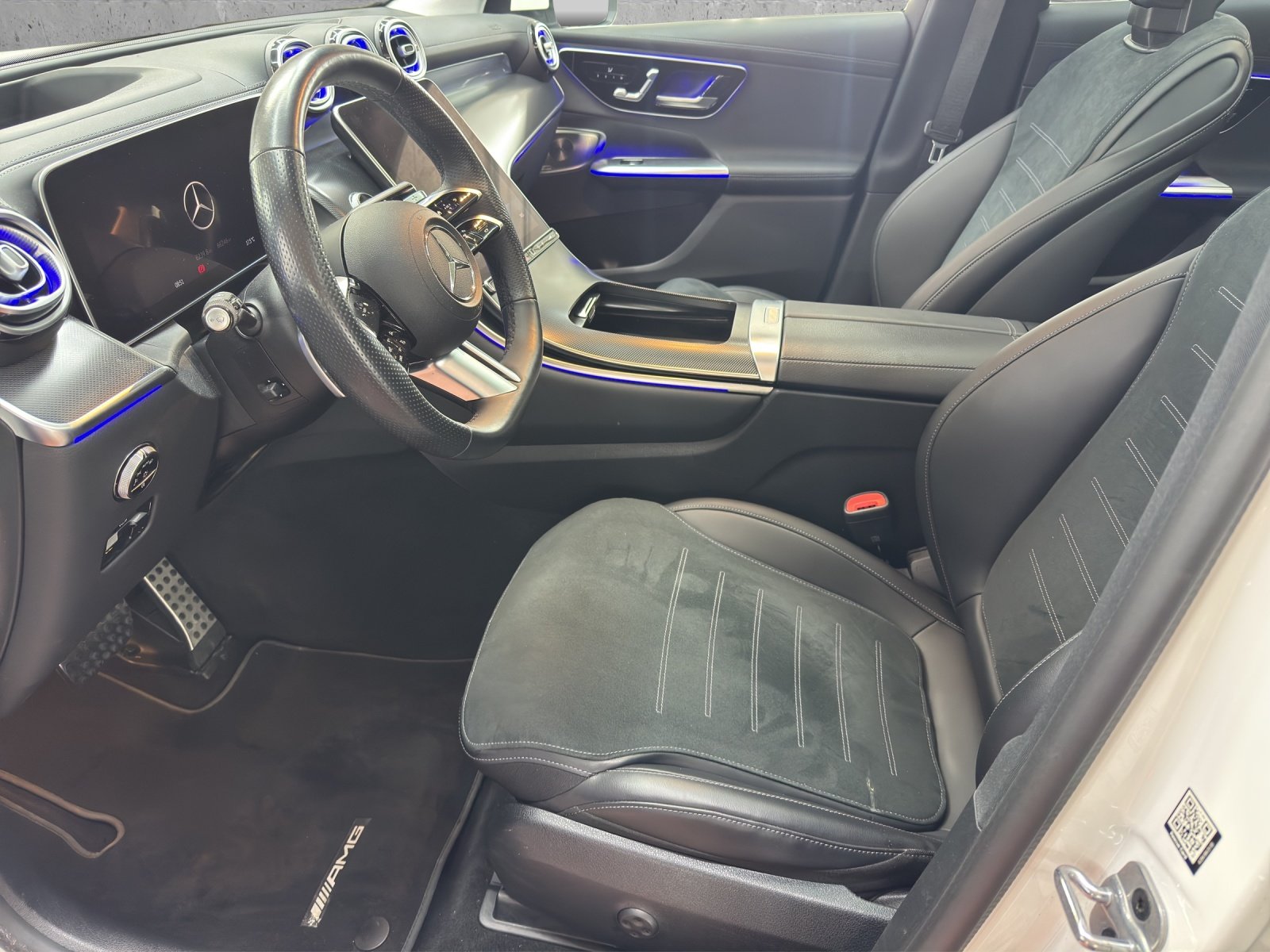 MERCEDES-BENZ GLC 300 e 4Matic 9G-Tronic, Plug-in-Hybrid Benzin/Elektro, Occasion / Gebraucht, Automatik - 7