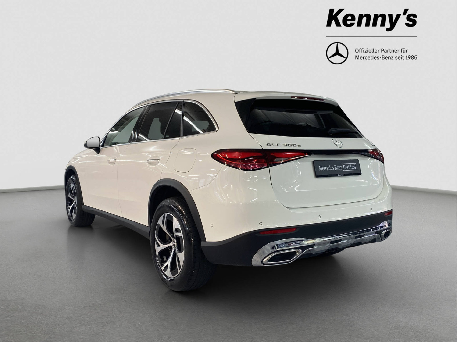 MERCEDES-BENZ GLC 300 e Avantgarde 4MATIC, Plug-in-Hybrid Petrol/Electric, Second hand / Used, Automatic - 5