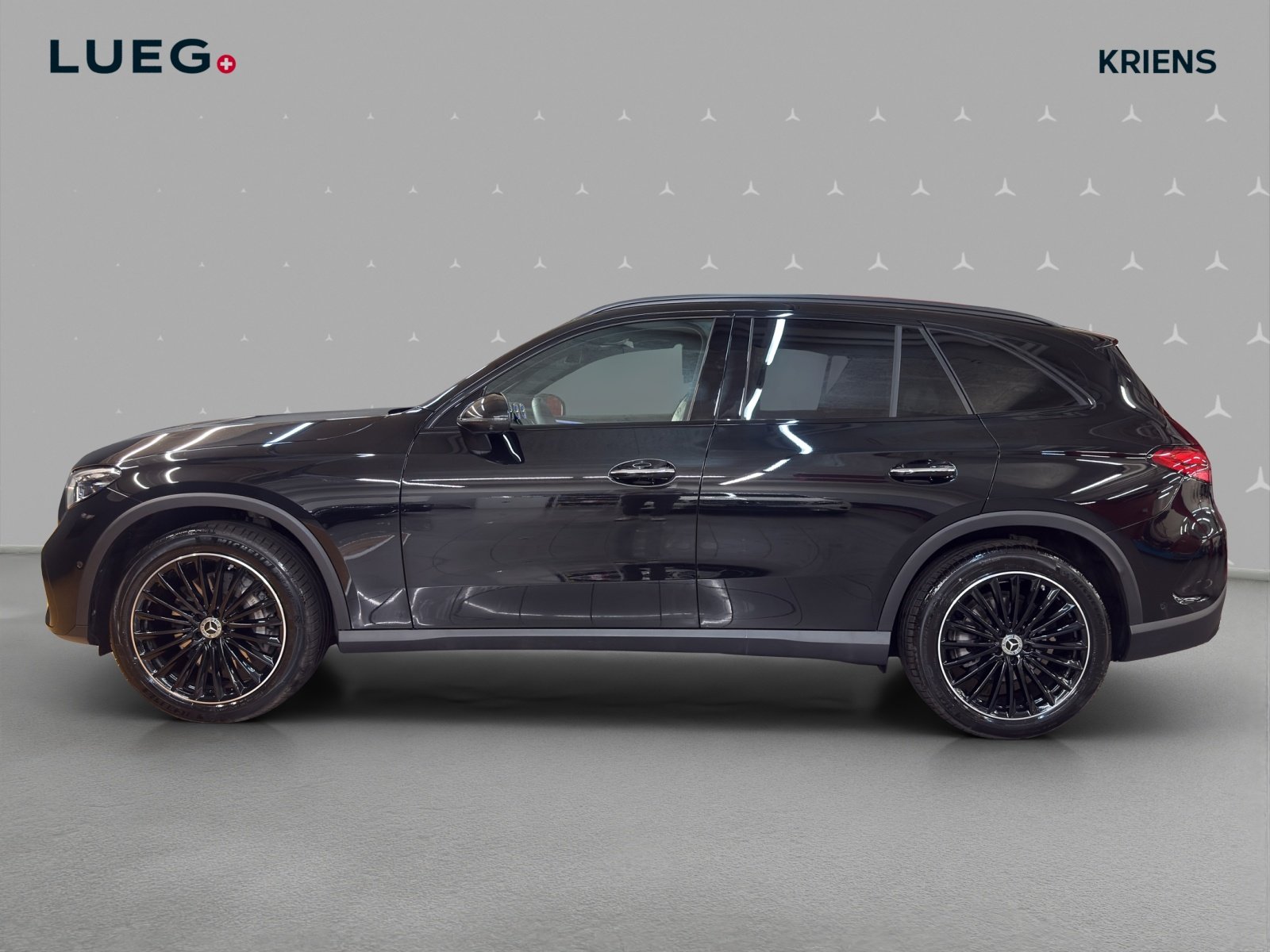 MERCEDES-BENZ GLC 300 4M - AMG / DISTRONIC / 360 Grad Kamera, Mild-Hybrid Benzin/Elektro, Occasion / Gebraucht, Automatik - 2