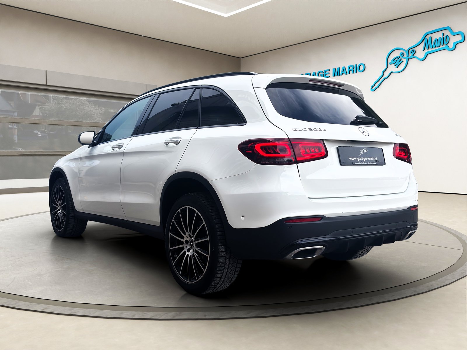 MERCEDES-BENZ GLC 300 eAMG Line4Matic 9G-Tronic CH-Fahrzeug, Hybride Rechargeable Essence/Électricité, Occasion / Utilisé, Automatique - 7