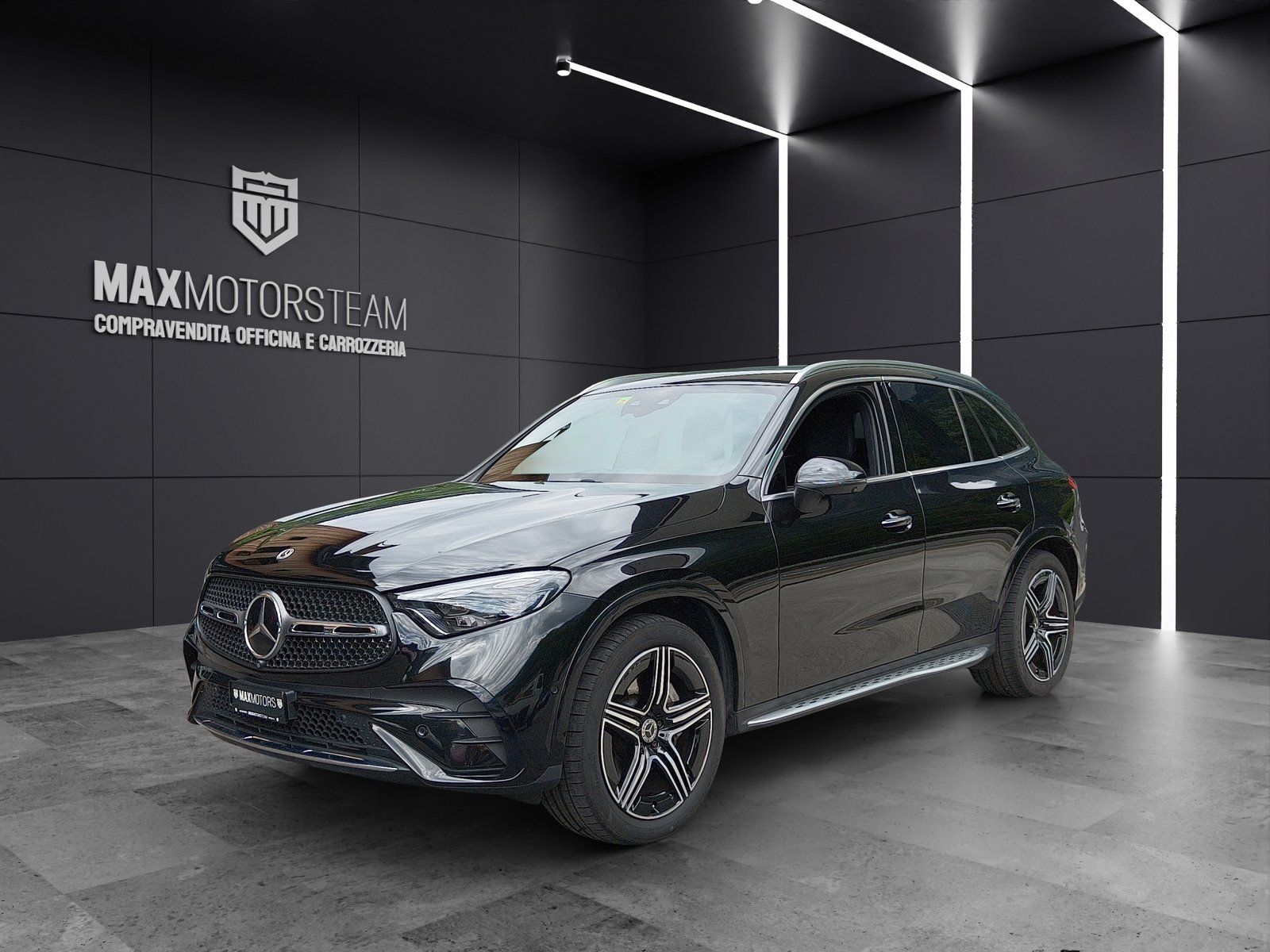 MERCEDES-BENZ GLC 300 4Matic AMG Line 9G-Tronic