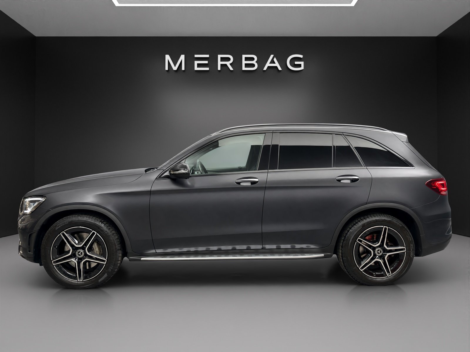 MERCEDES-BENZ GLC 300 d AMG Line 4Matic, Diesel, Second hand / Used, Automatic - 3