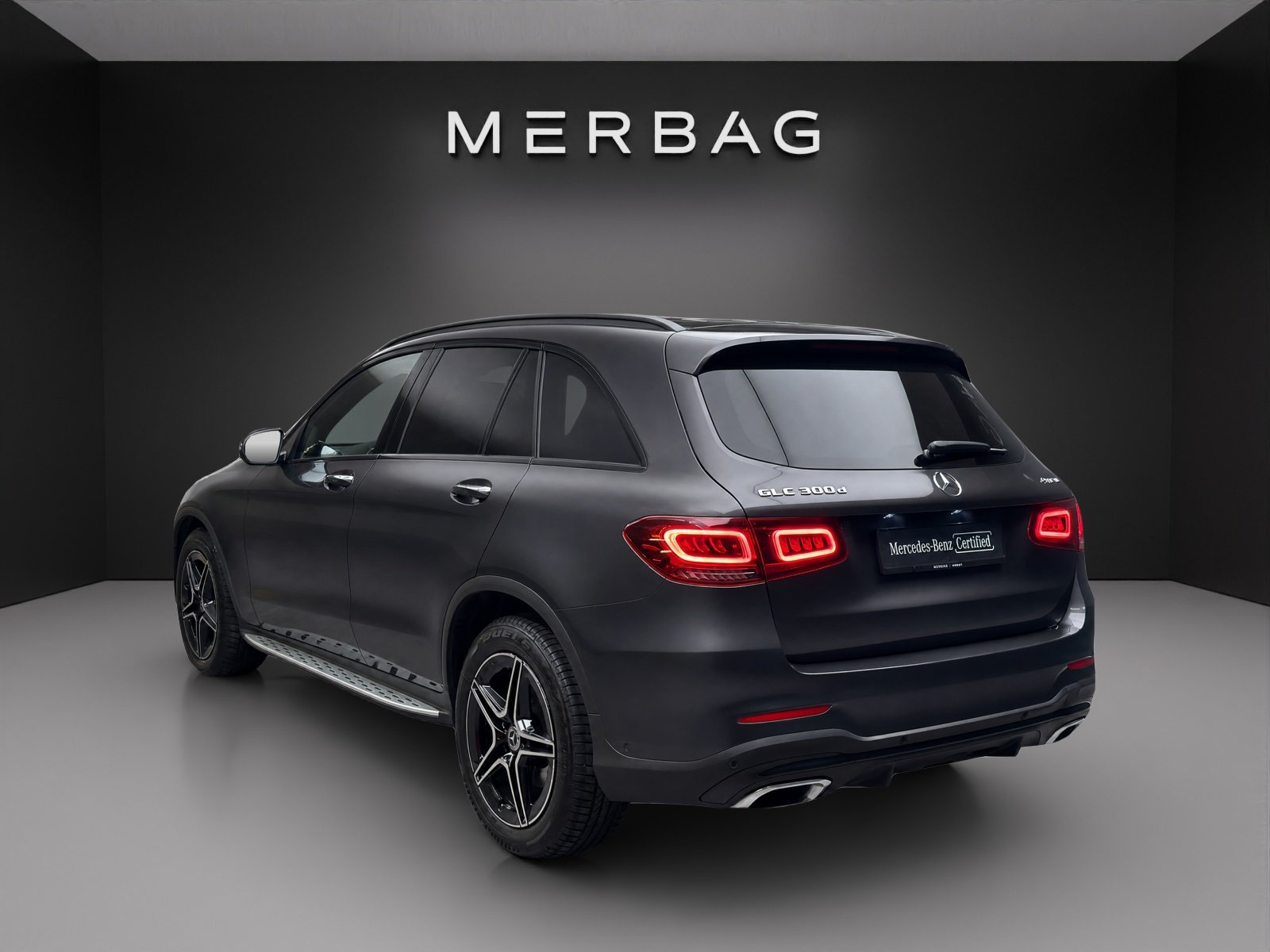 MERCEDES-BENZ GLC 300 d AMG Line 4Matic, Diesel, Second hand / Used, Automatic - 4