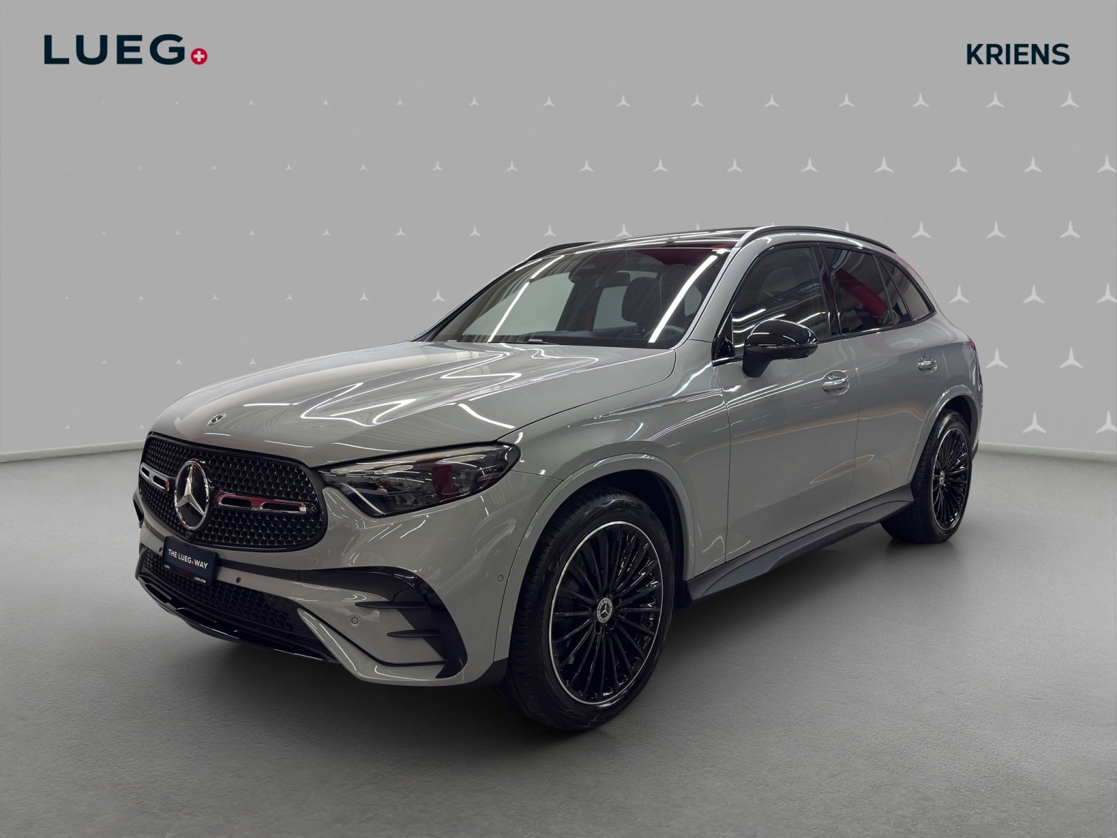 MERCEDES-BENZ GLC 300 4M - AMG / 360 Grad Kamera / Soundsyst