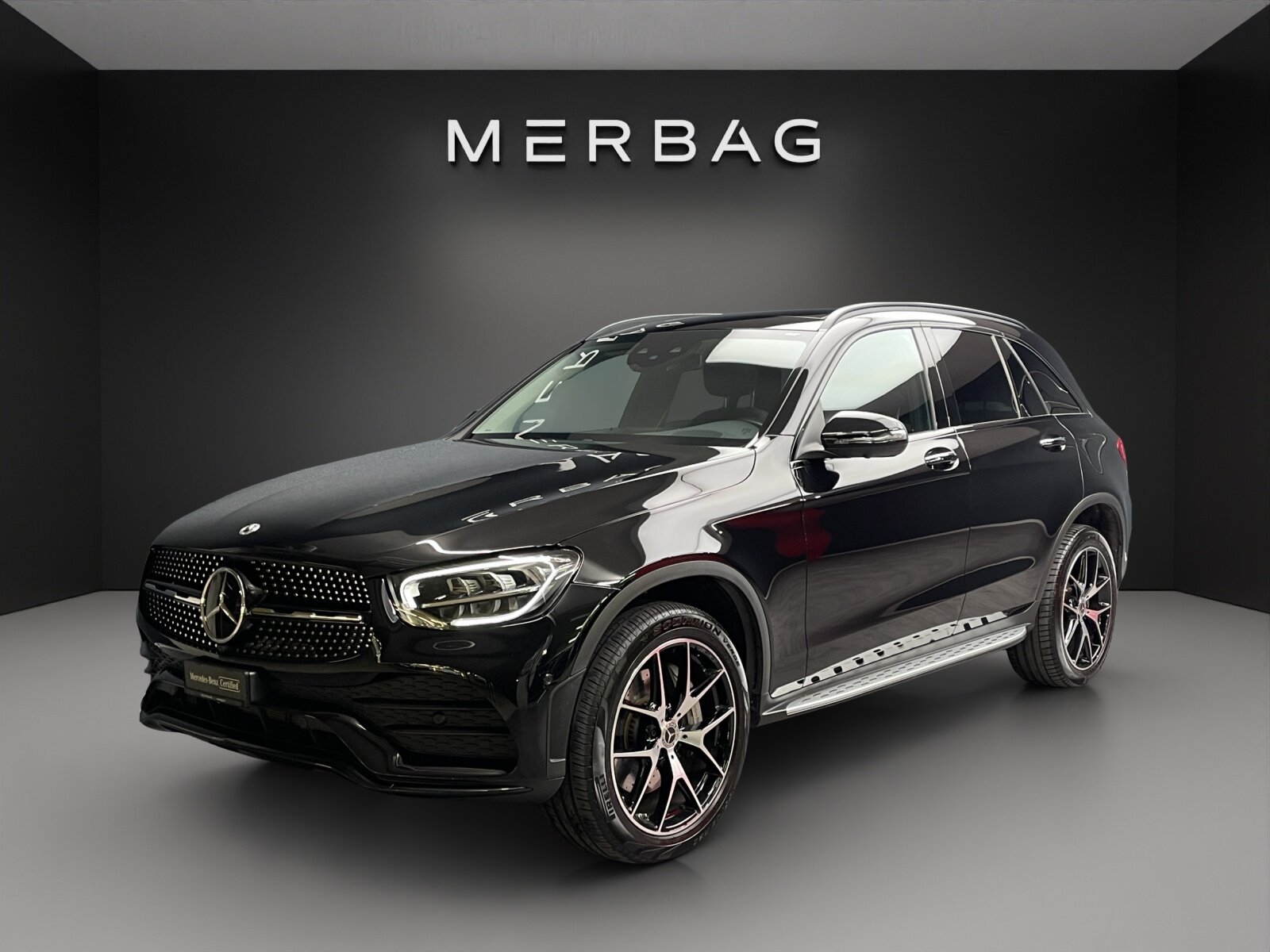 MERCEDES-BENZ GLC 300 e AMG Line 4Matic