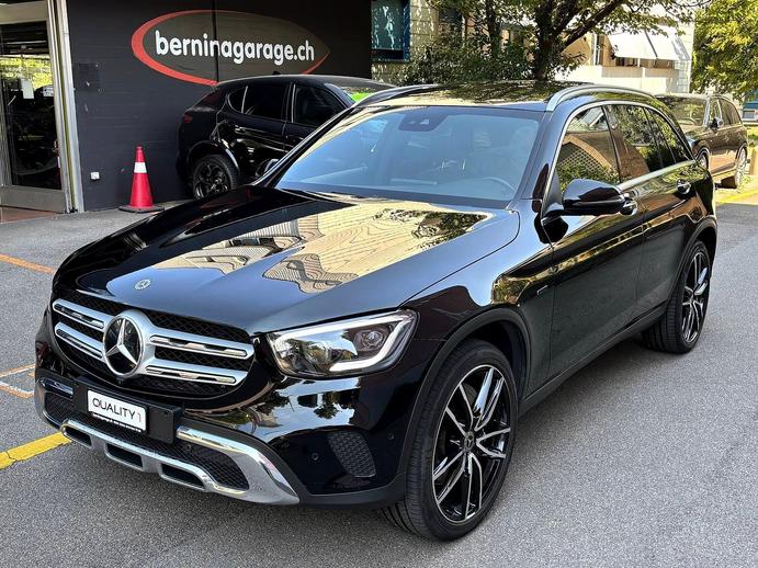 MERCEDES-BENZ GLC 300 de Off-Road 4Matic 9G-Tronic, Plug-in-Hybrid Diesel/Electric, Second hand / Used, Automatic