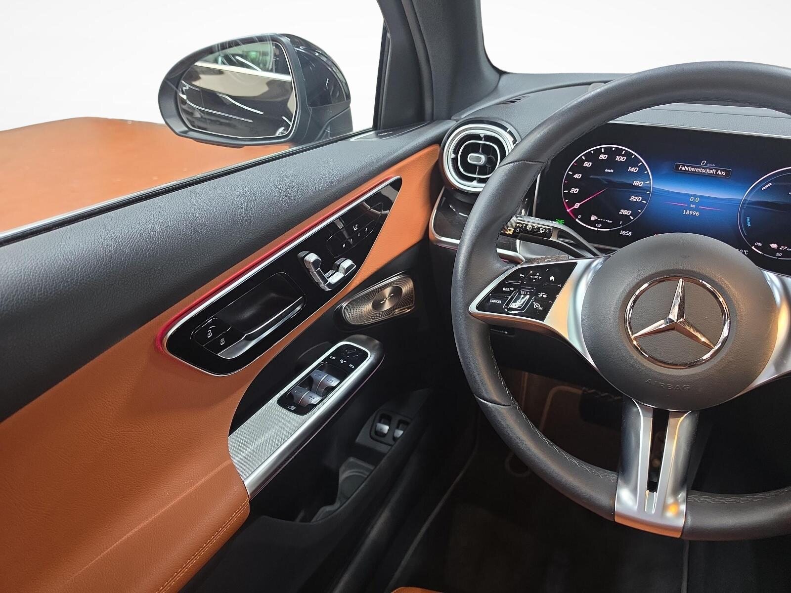 MERCEDES-BENZ GLC 300 e 4MATIC Avantgarde Line, Hybride Rechargeable Essence/Électricité, Occasion / Utilisé, Automatique - 6