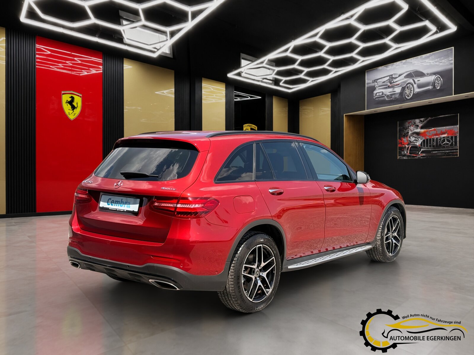 MERCEDES-BENZ GLC 250 Runout Edition 4Matic 9G-Tronic AMG Pa, Benzin, Occasion / Gebraucht, Automatik - 6
